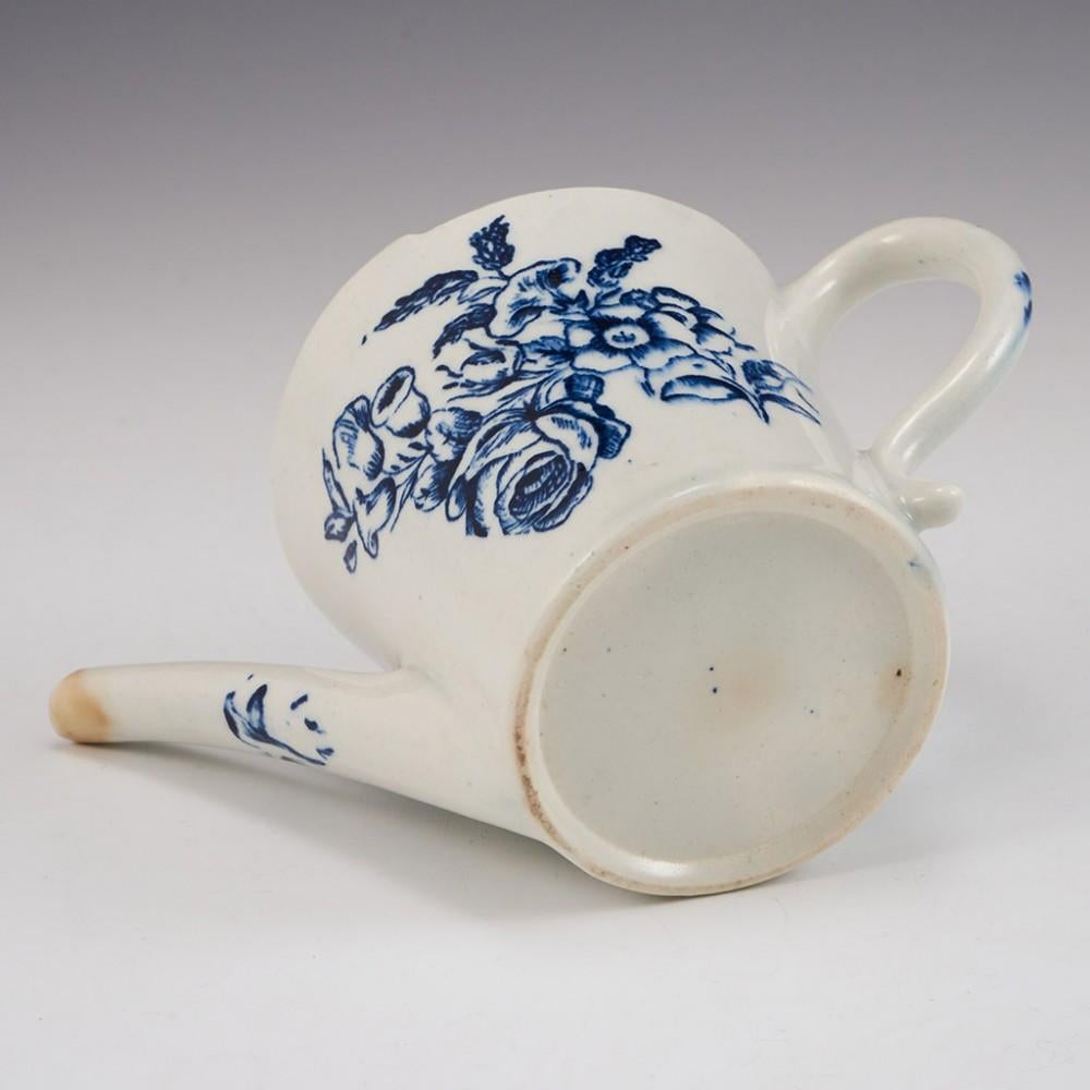 A Lowestoft Porcelain Feeding Cup c1775 For Sale 1