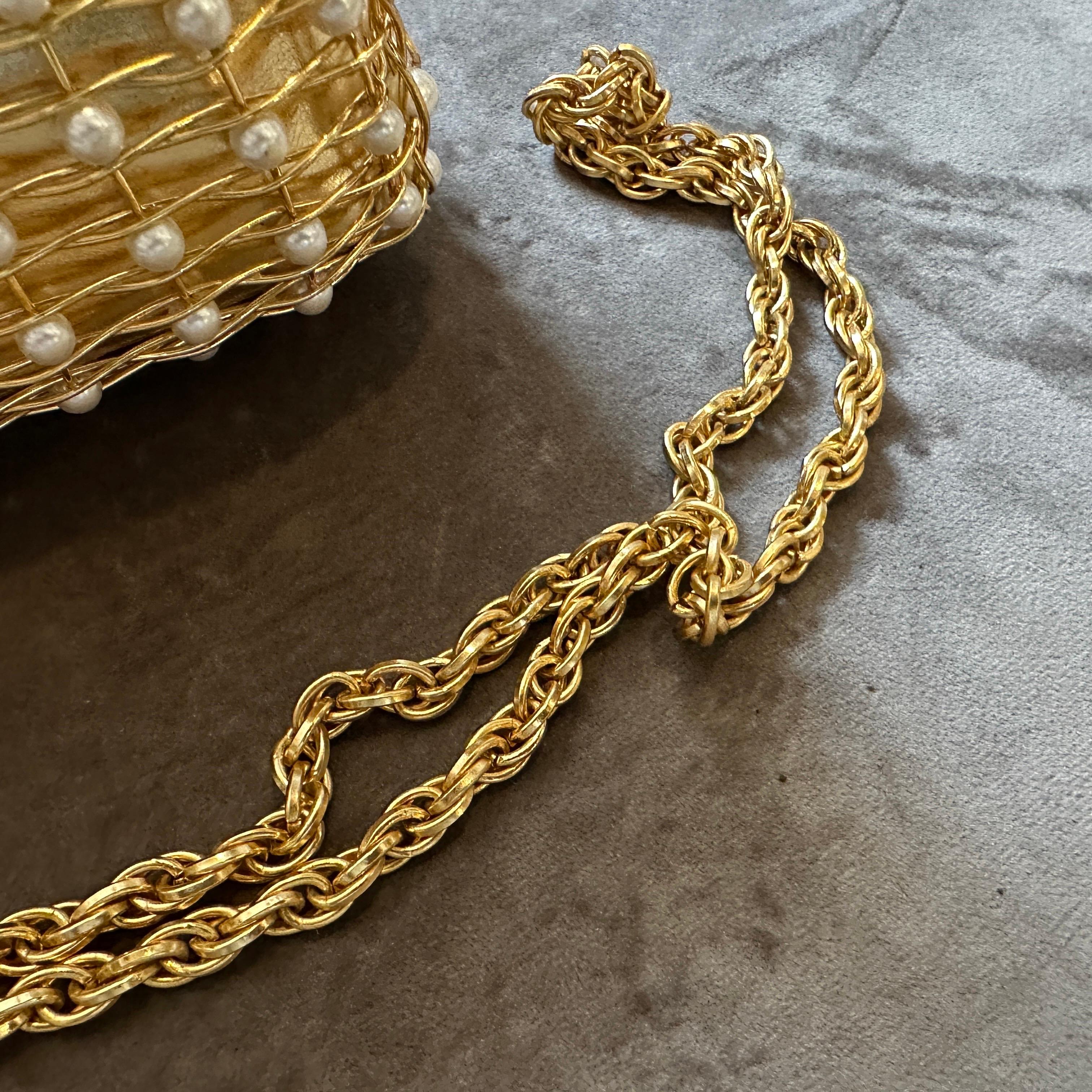 Minaudière de luxe en laiton et perles de Rodo des années 1960 en vente 6