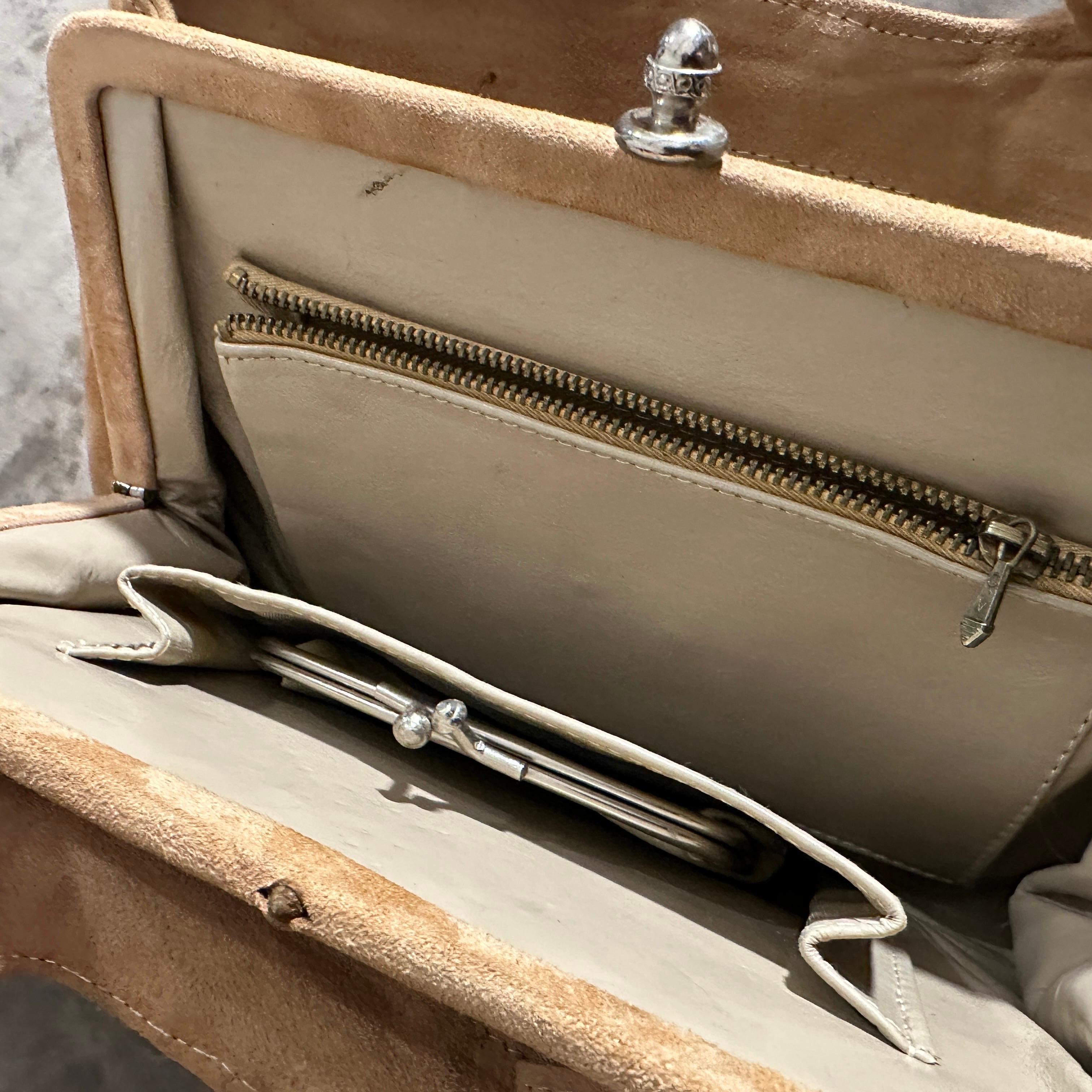 A Luxury 1960s Light Brown Suede leather Italian Hand-bag For Sale 1