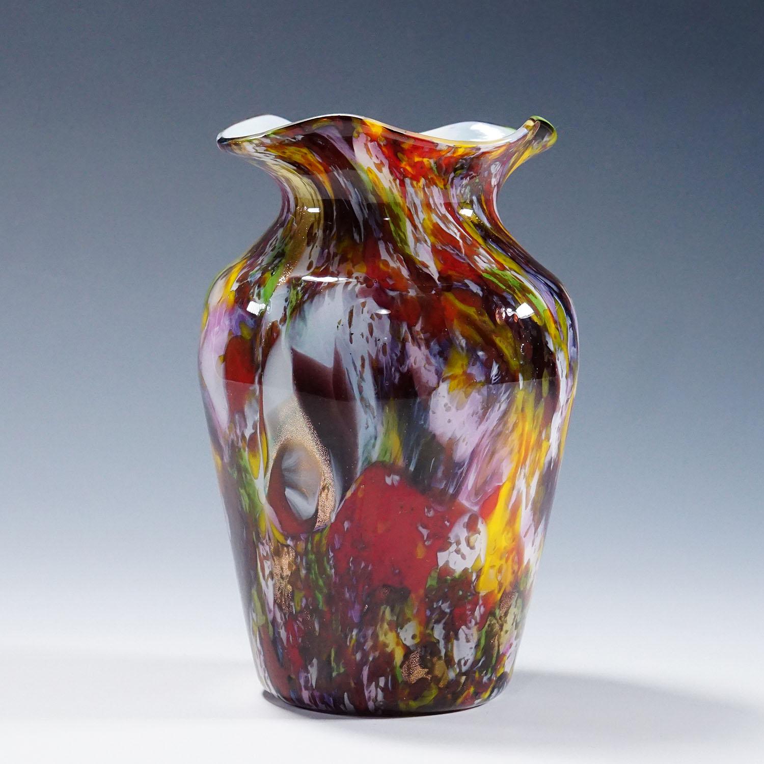 Italian A Macchie Art Glass Vase by Artisti Barovier Attribution, Murano ca. 1920s For Sale