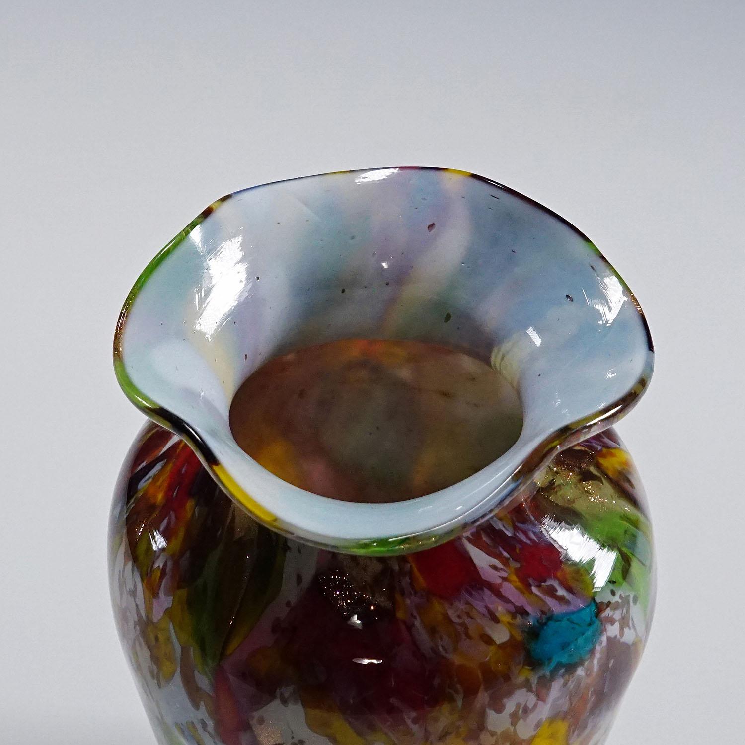 A Macchie Art Glass Vase by Artisti Barovier Attribution, Murano ca. 1920s In Good Condition For Sale In Berghuelen, DE
