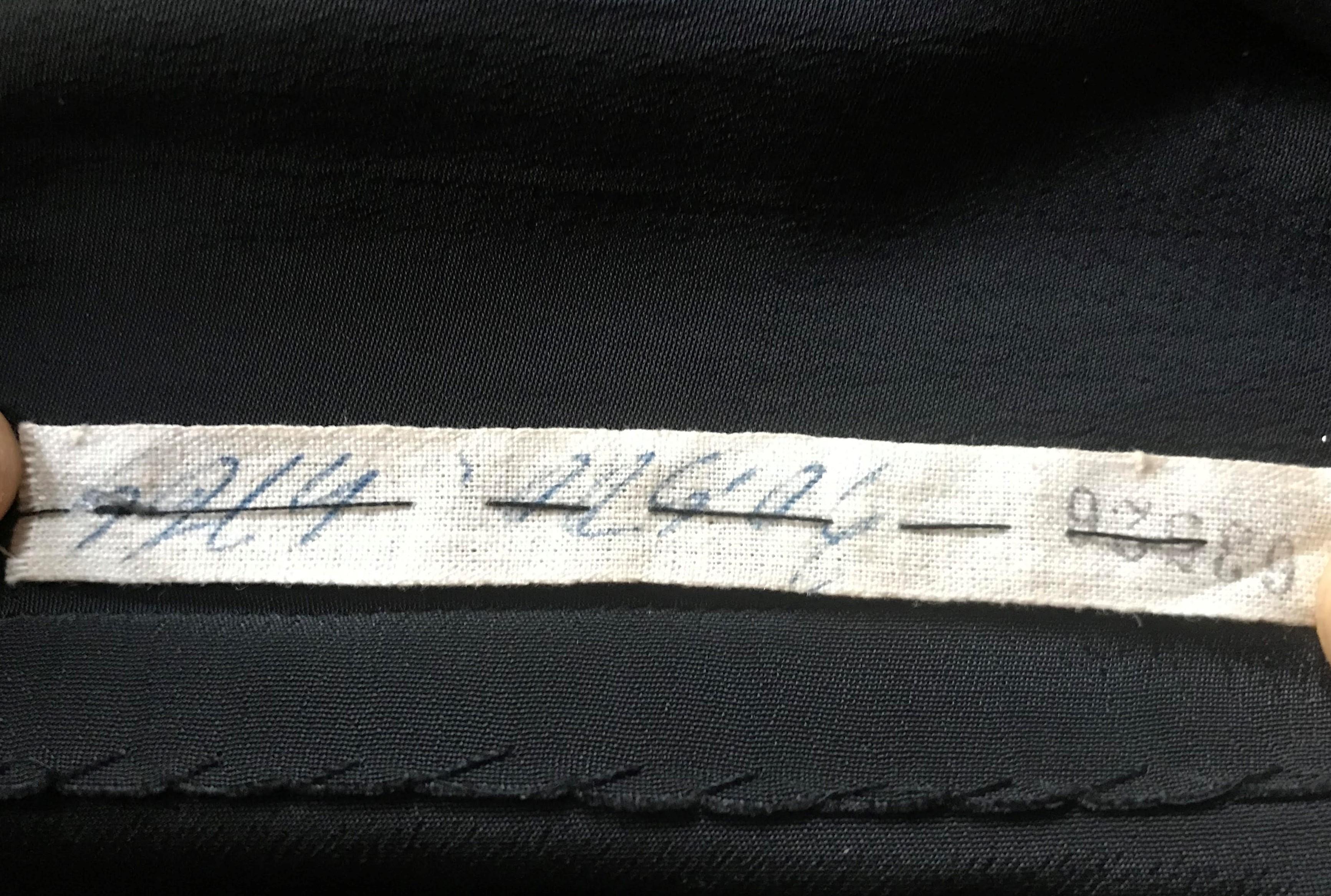 Robe de cocktail Madame Grès en jersey de soie plissé numérotée 63926 Circa 1950 6