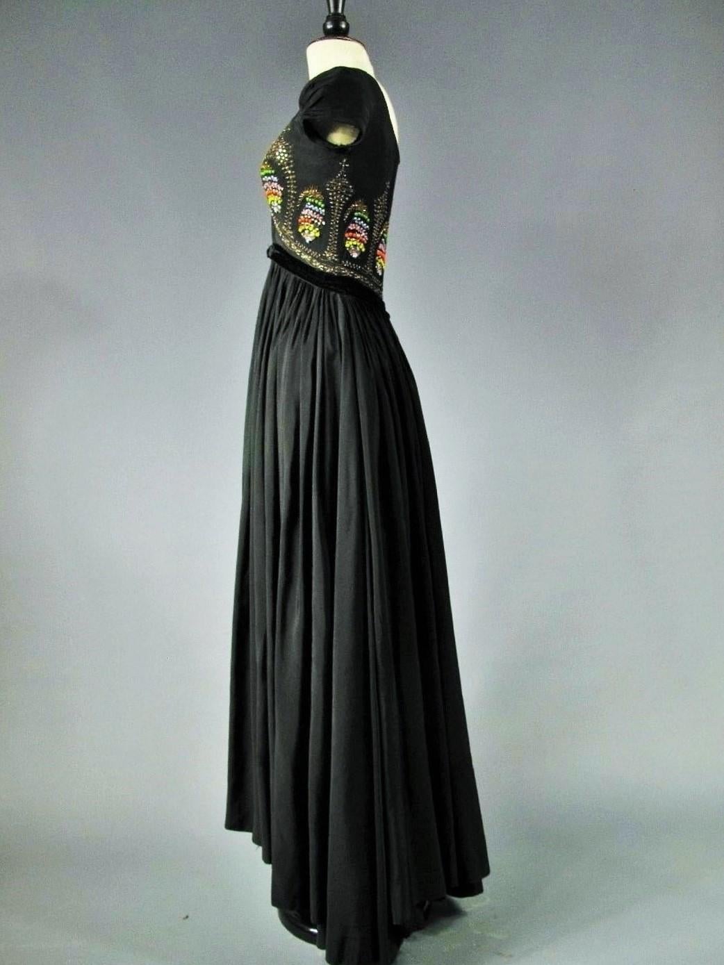 A Madame Grès Couture Evening Dress - Autumn Winter 1953 For Sale 15