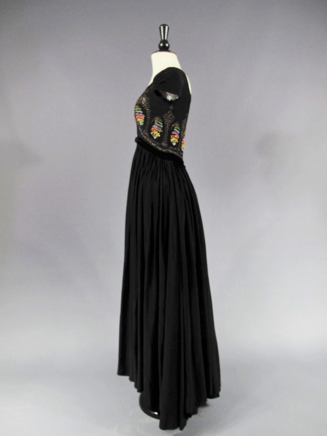 A Madame Grès Couture Evening Dress - Autumn Winter 1953 For Sale 4