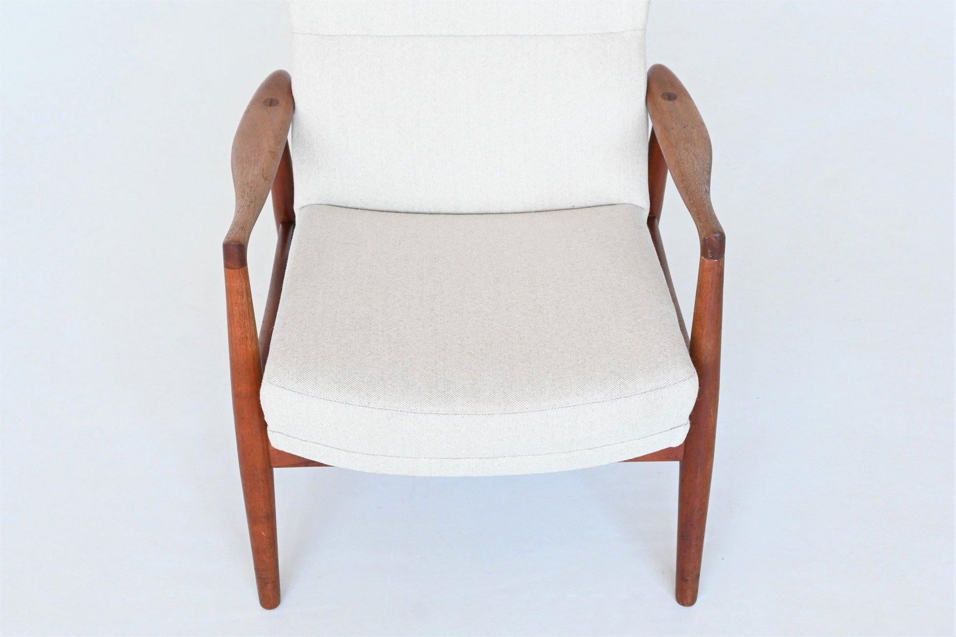 Mid-20th Century A. Madsen & H. Schubell lounge chair “Tove” Bovenkamp The Netherlands 1960 For Sale