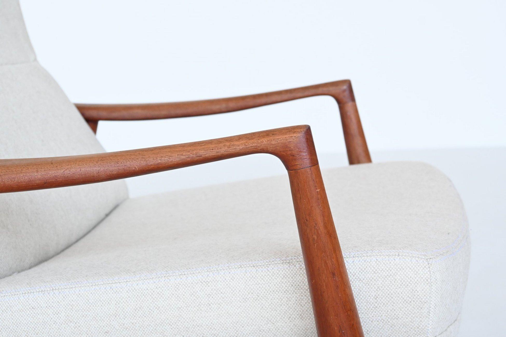 A. Madsen & H. Schubell lounge chair “Tove” Bovenkamp The Netherlands 1960 For Sale 2