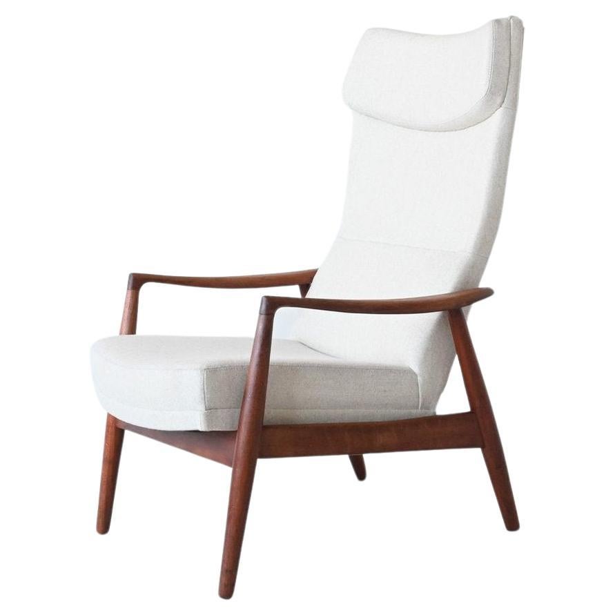 A. Madsen & H. Schubell lounge chair “Tove” Bovenkamp The Netherlands 1960 For Sale