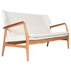 A. Madsen & H. Schubell canapé Wingback Bovenkamp Pays-Bas 1960