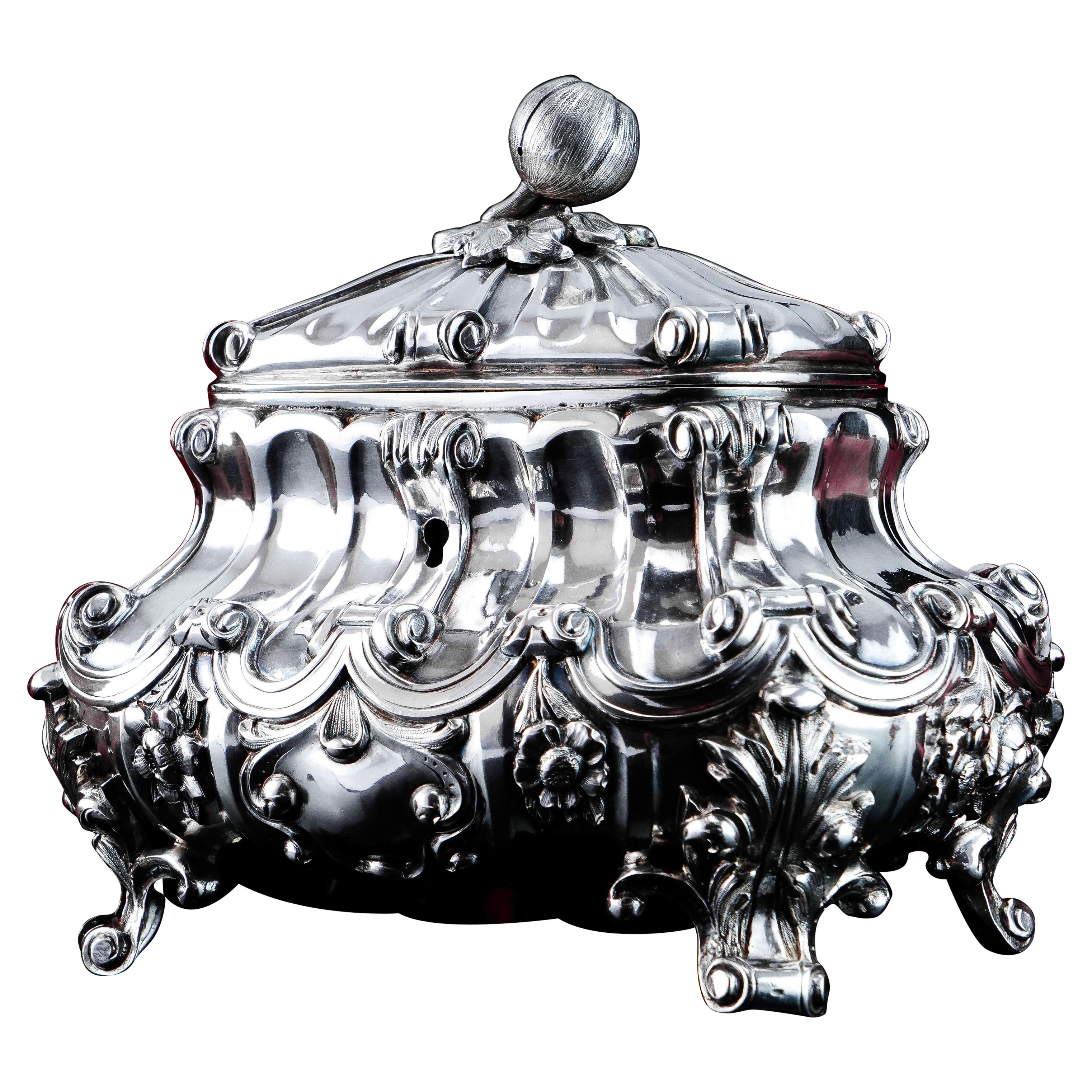 A Magnificent Antique Solid Silver Tea Caddy/Sugar Box Large & Heavy - 19th c. For Sale