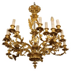 Magnífica araña French Rococo de bronce dorado Con 20 llamas