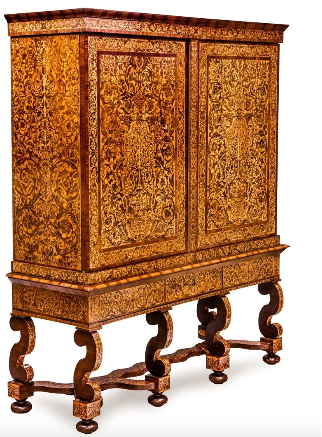 18th Century and Earlier A magnificent Dutch marquetry cabinet on stand, by Jan van Mekeren (1658-1733)  For Sale
