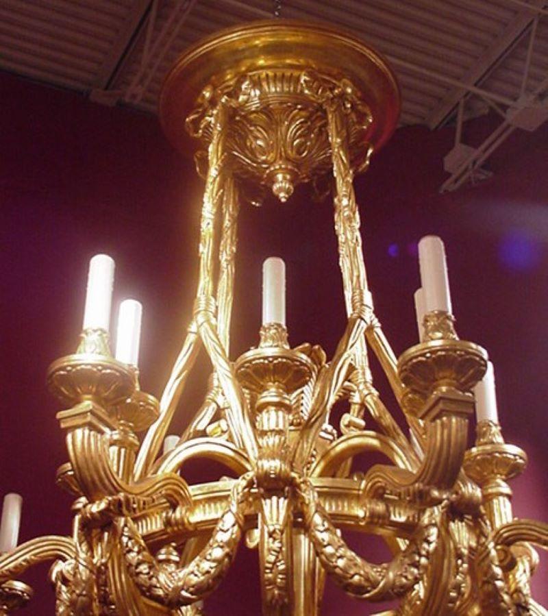 19th Century Magnificent Gilt Wood Chandelier For Sale