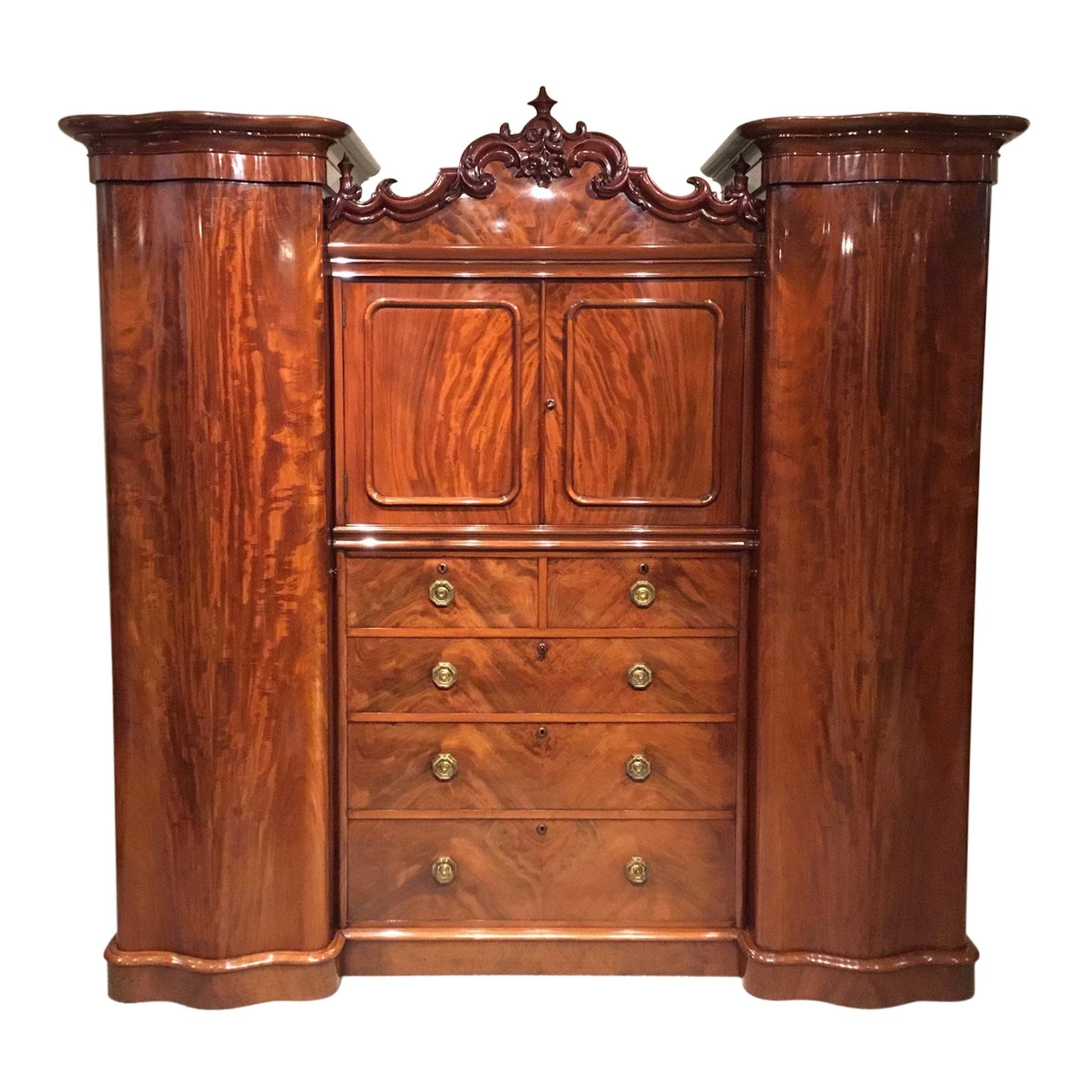 Magnificent Quality Mahogany Victorian Period "Sentry Box" Wardrobe For Sale