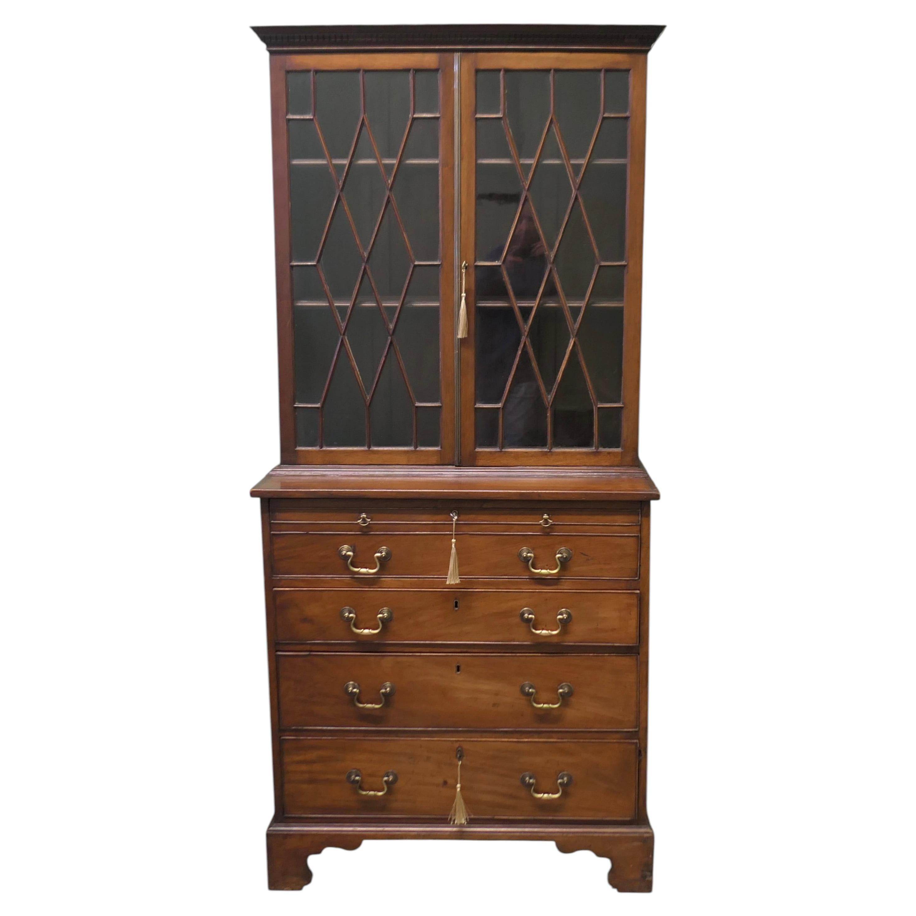 Librería secreta de soltero de caoba en venta