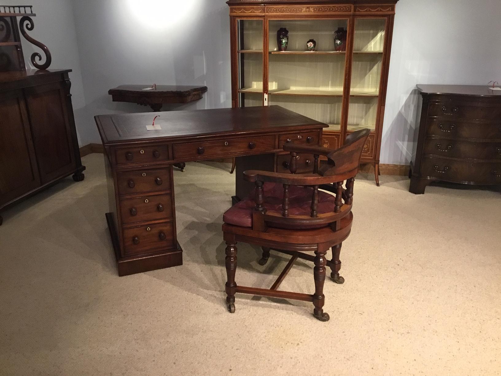 Mahogany Late Victorian Period Desk Armchair For Sale 5