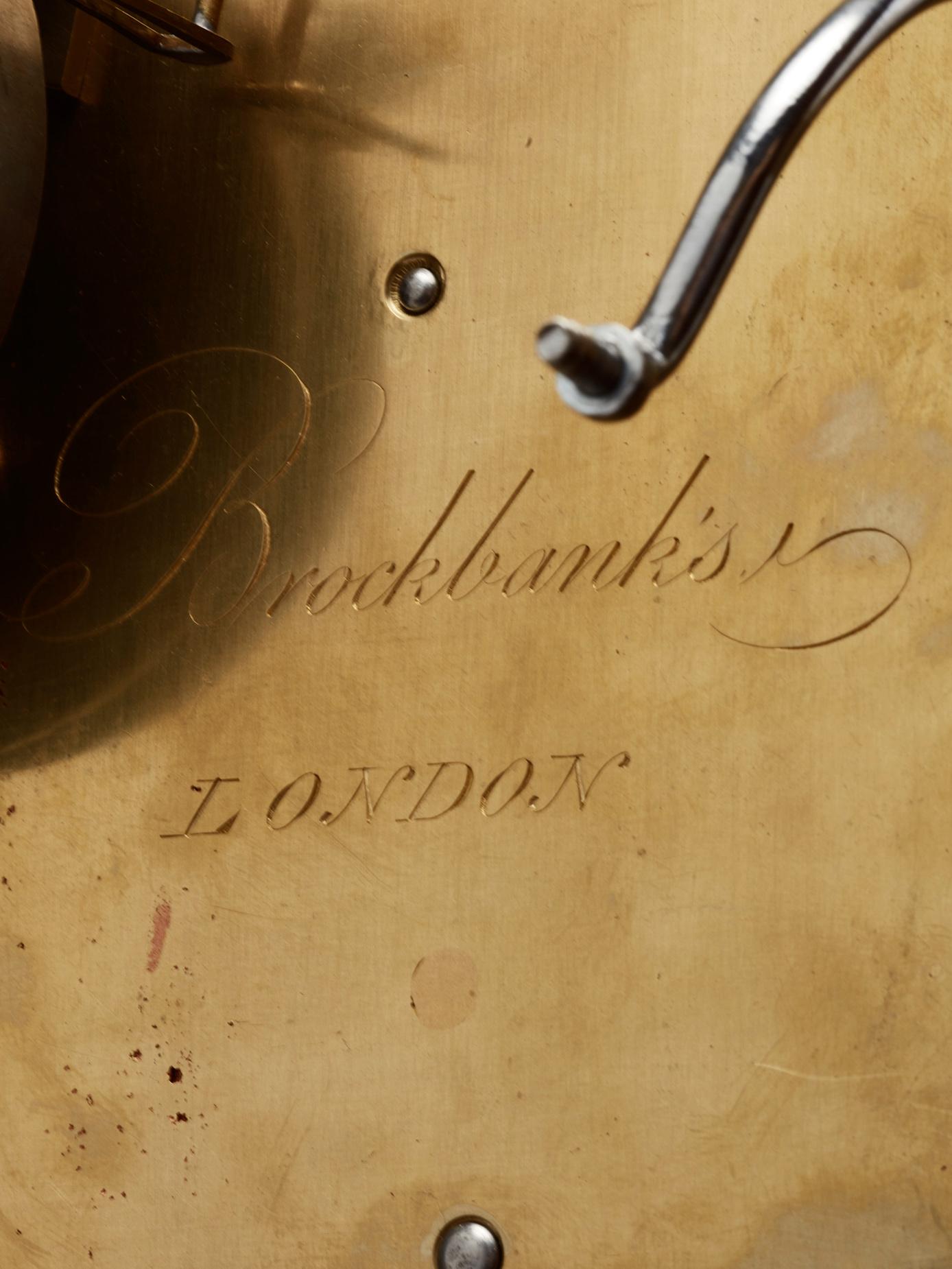 Un reloj de ménsula londinense de caoba de Brockbanks  en Bueno estado para la venta en HAARLEM, NL