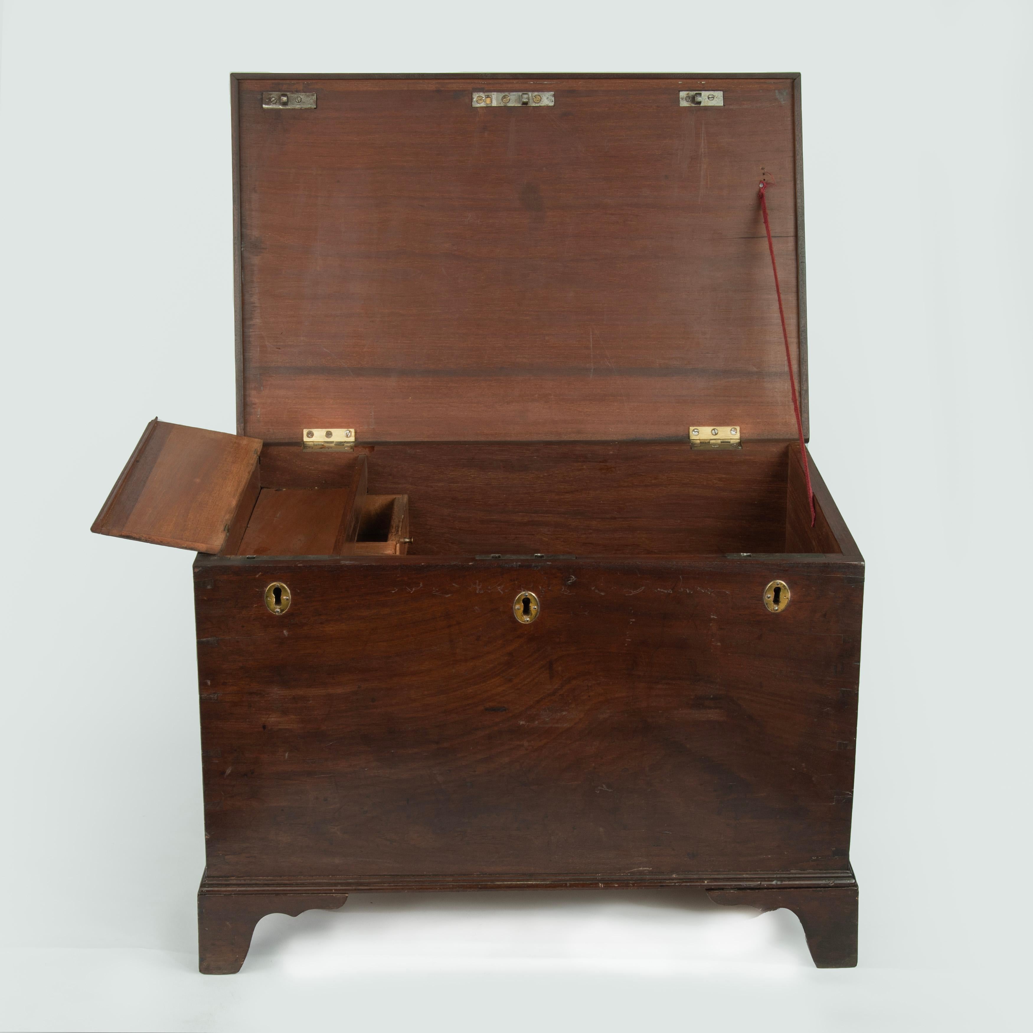 A mahogany strong box made for the Ovenden Female Society, Instituted May 1809 For Sale 6