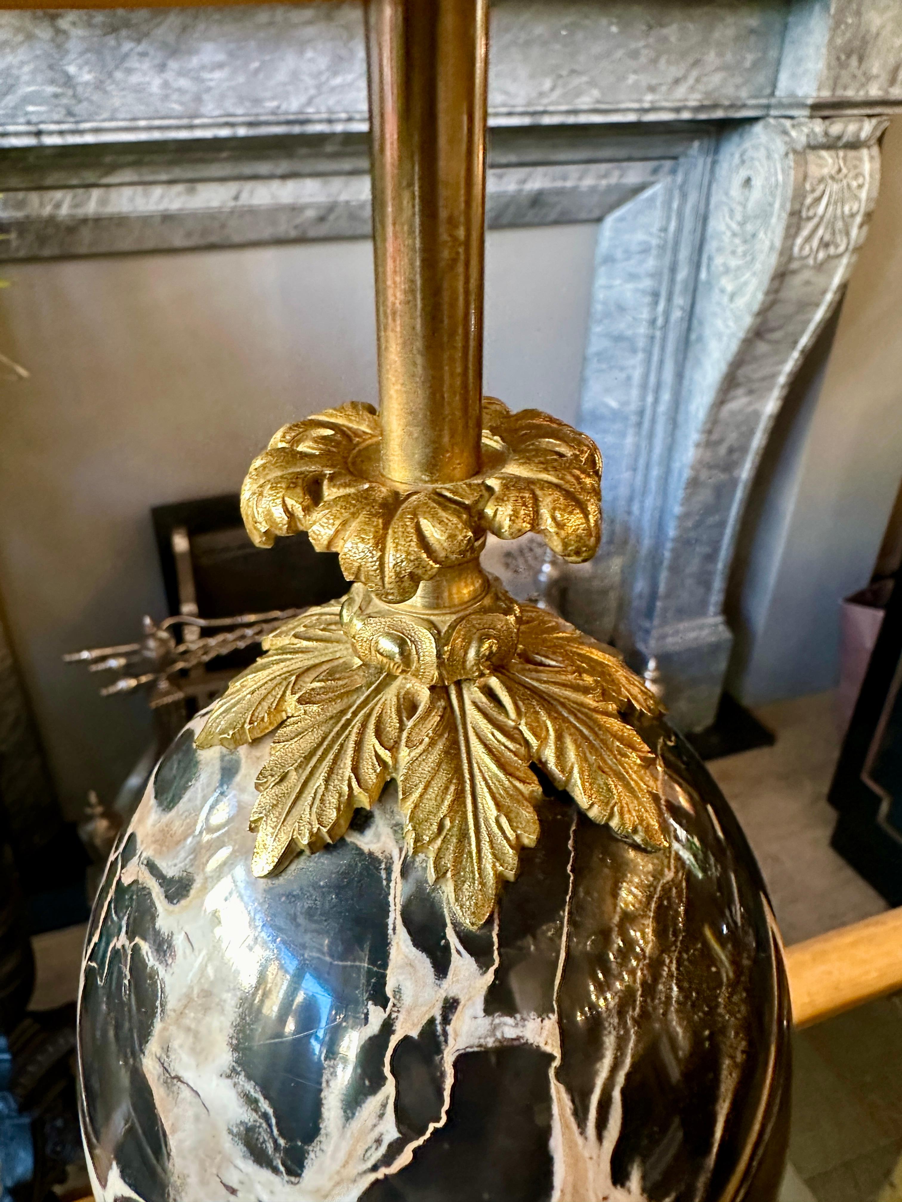 Late 20th Century A Maison Charles Ouef Rosaces Bronze And  Portoro Marble Table Lamp For Sale