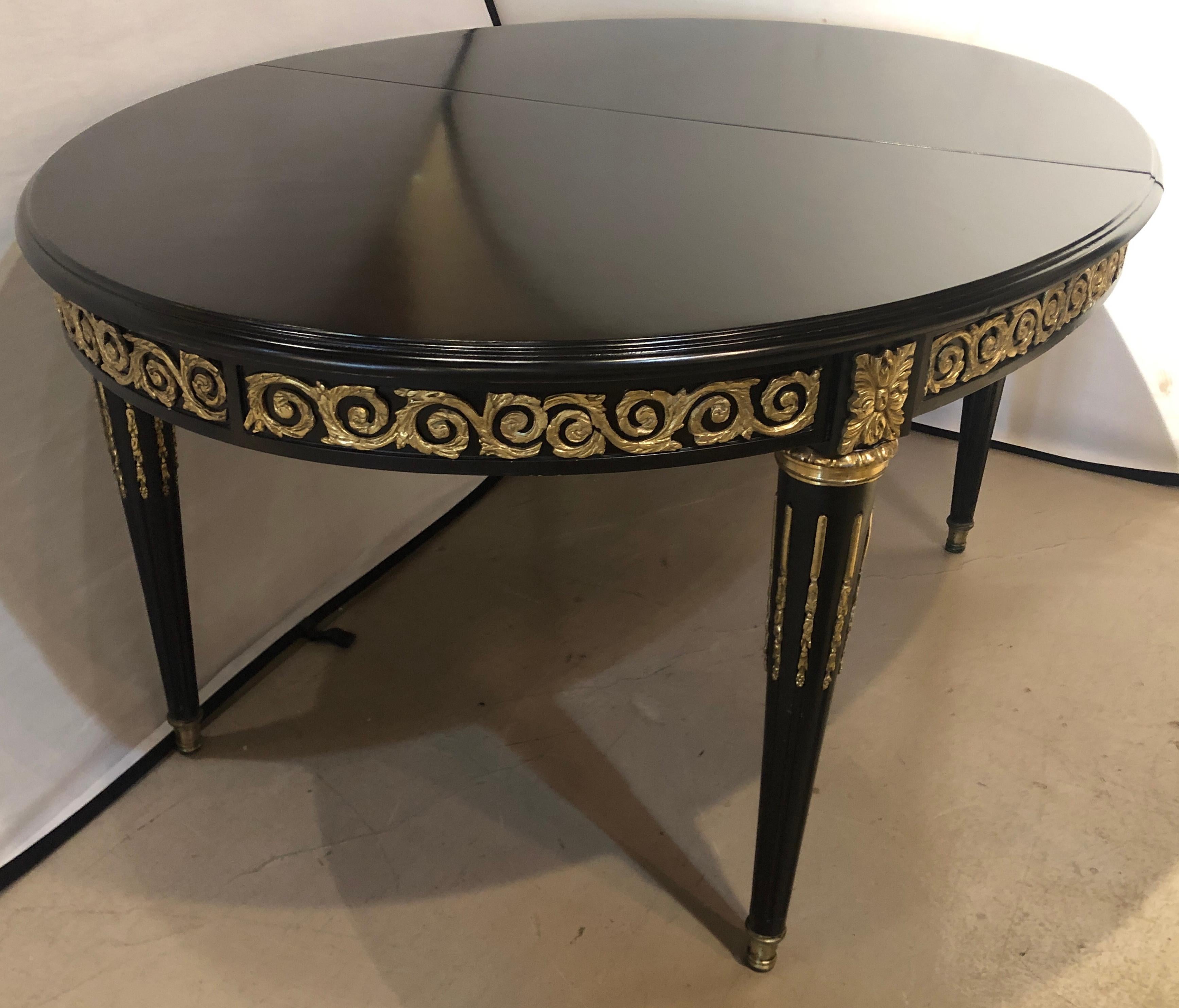 Louis XVI Style Ebony Bronze Mounted Dining Table with 1 Leaf In Good Condition In Stamford, CT