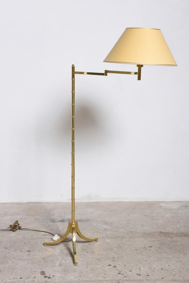 Beautiful full quality brass floor lamp featured in faux bamboo stem with original shade, the swingarm turn around the stem in any desired position, ideal for reading as well as mood lighting.