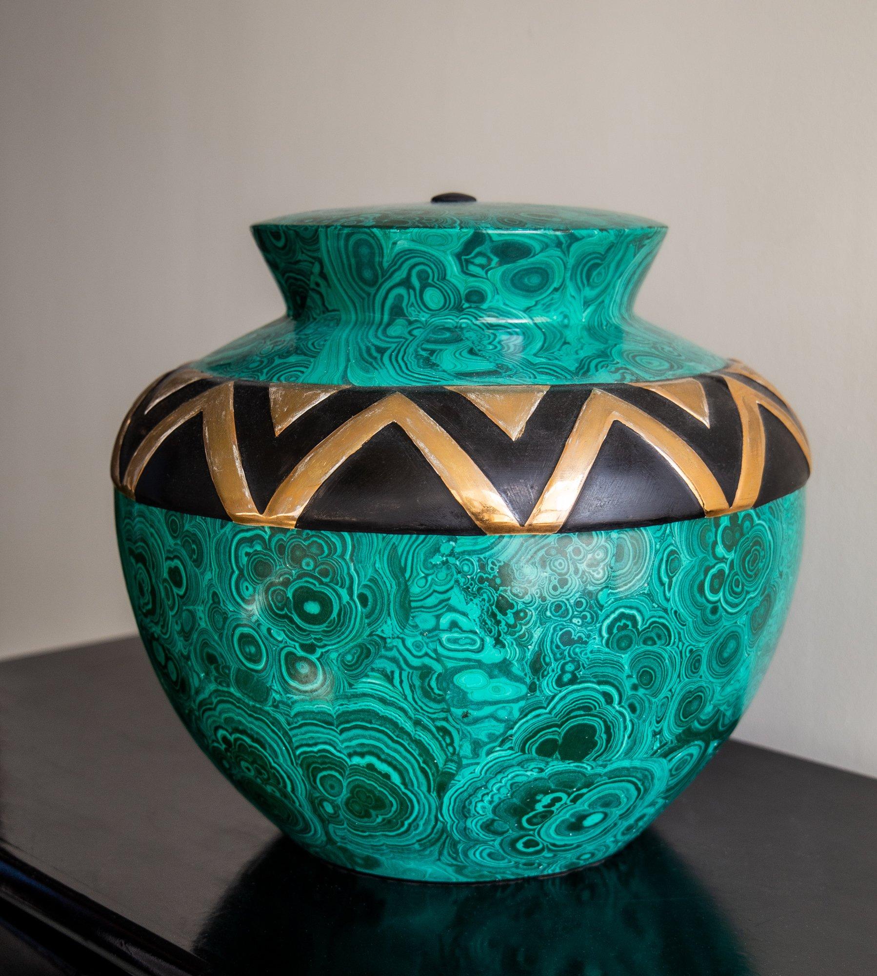 Italian A malachite finish ceramic urn by Tomato Barbi, Milano 1970 For Sale