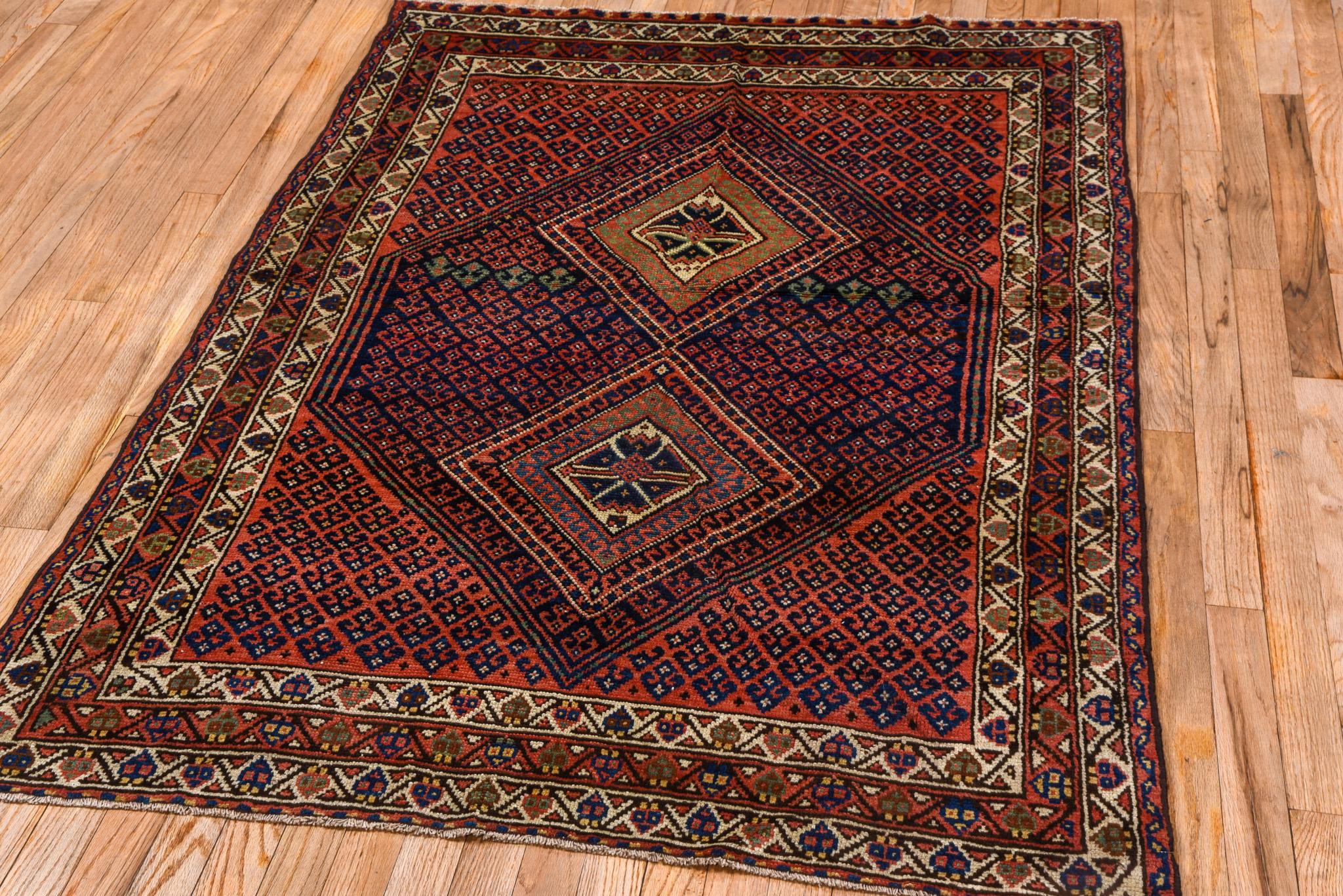 A Malayer Rug circa 1930. Handknotted with 100% wool yarn.