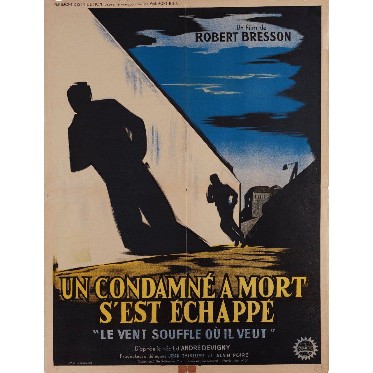 A Man Escaped R1960 French Moyenne Film Poster In Fair Condition For Sale In New York, NY