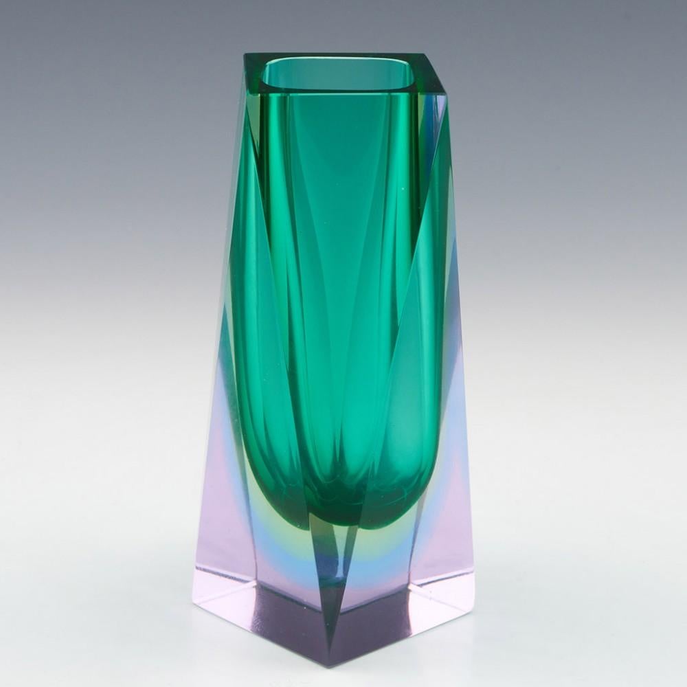 A Mandruzzato Tulipano Sommerso Vase, c1990

One of the best sommerso vases that we have seen and the first with a uranium glass core. The Tulipa shape was developed in the 1980s and is still produced today but in single colours.

Additional