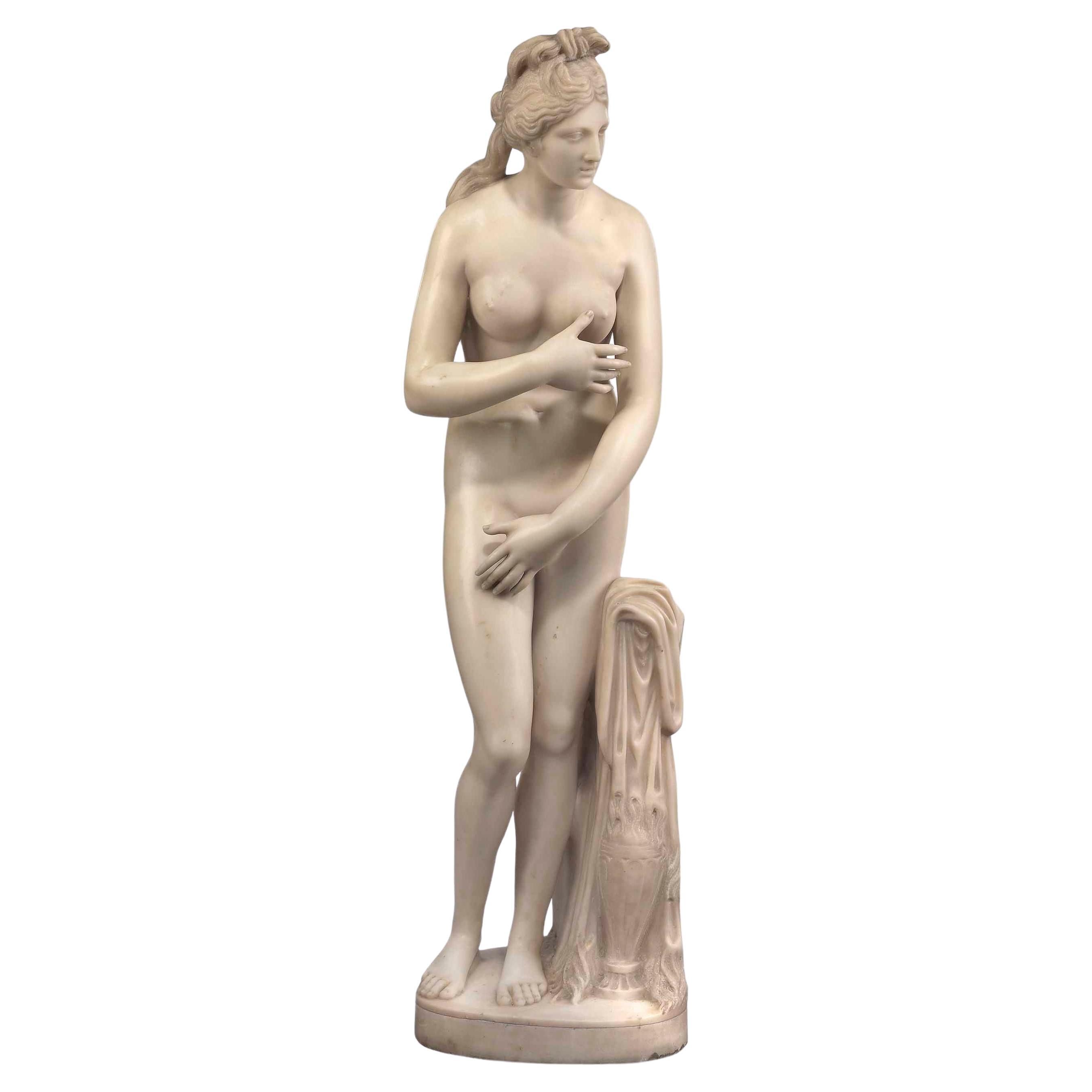 Figure en marbre de la Vénus du Capitole d'après l'Antique, fin du 18ème siècle en vente