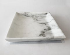 "A" Marble Tray, Morfosi