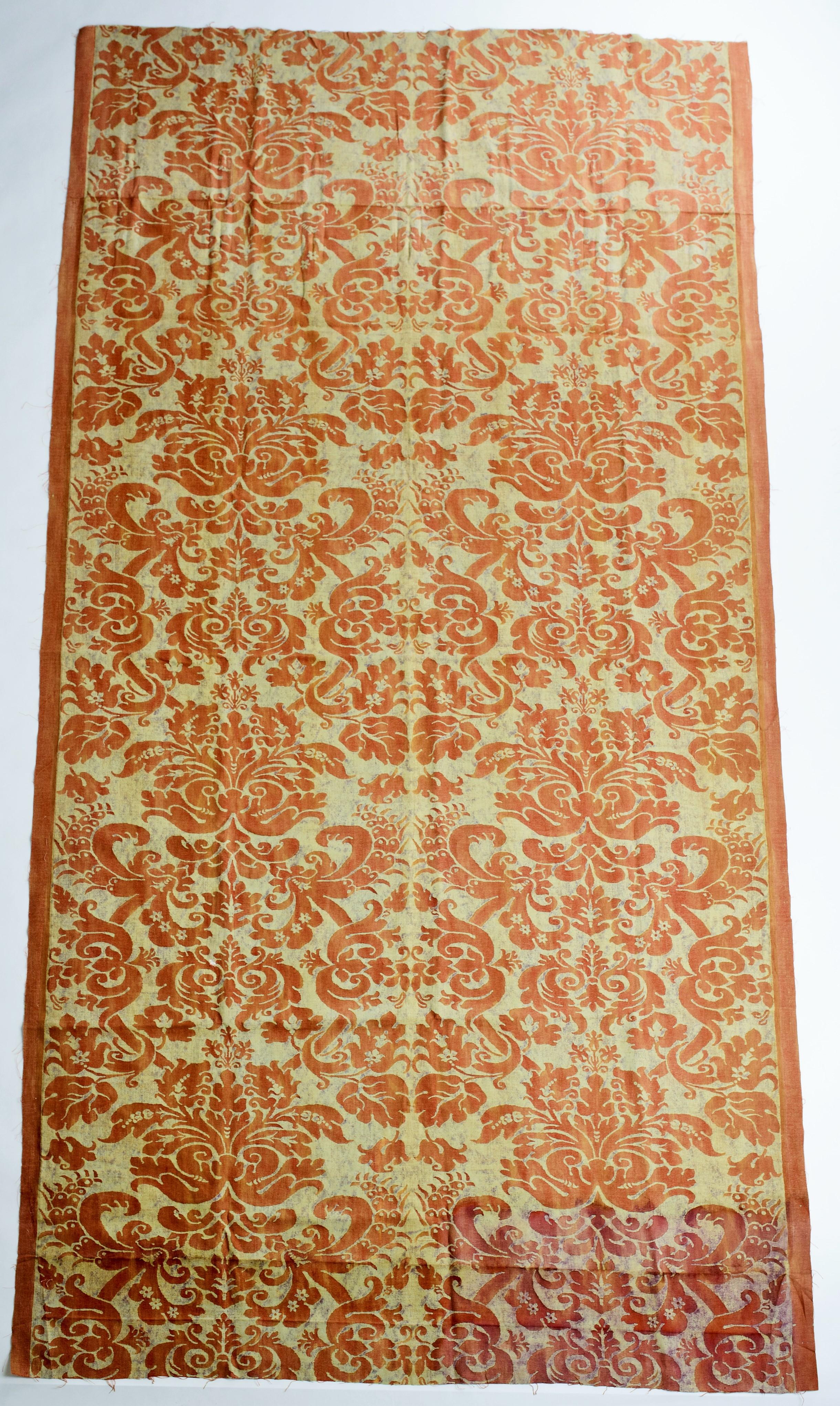 Marron Tissu en coton imprimé Mariano Fortuny, Italie, circa 1940 en vente
