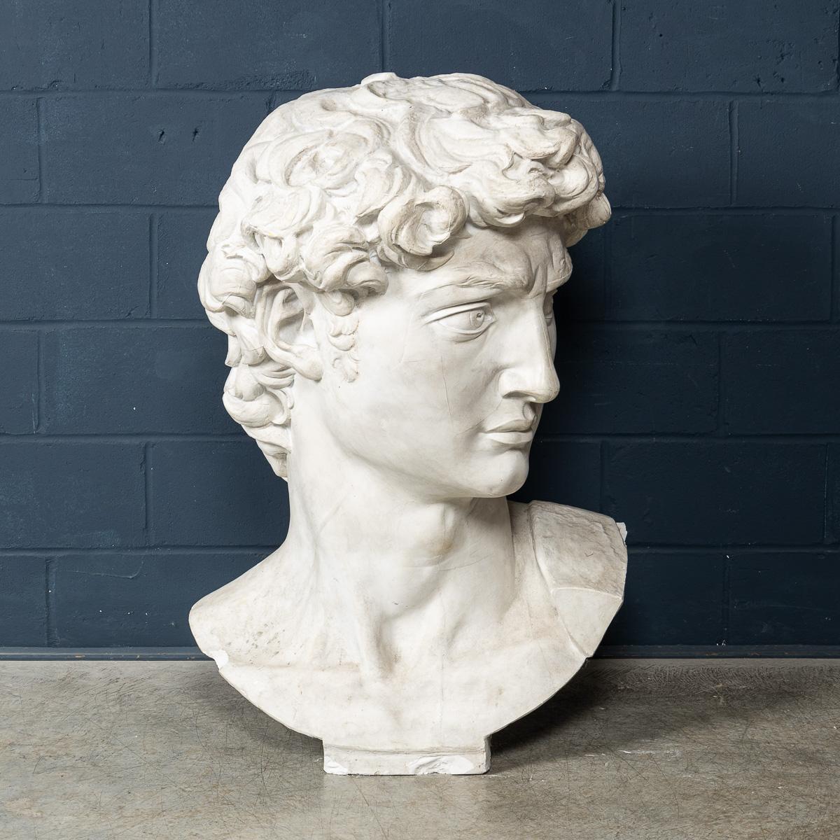 A Massive 20thC Italian Plaster Sculpture Bust Of Michelangelo's David c.1990 In Good Condition For Sale In Royal Tunbridge Wells, Kent