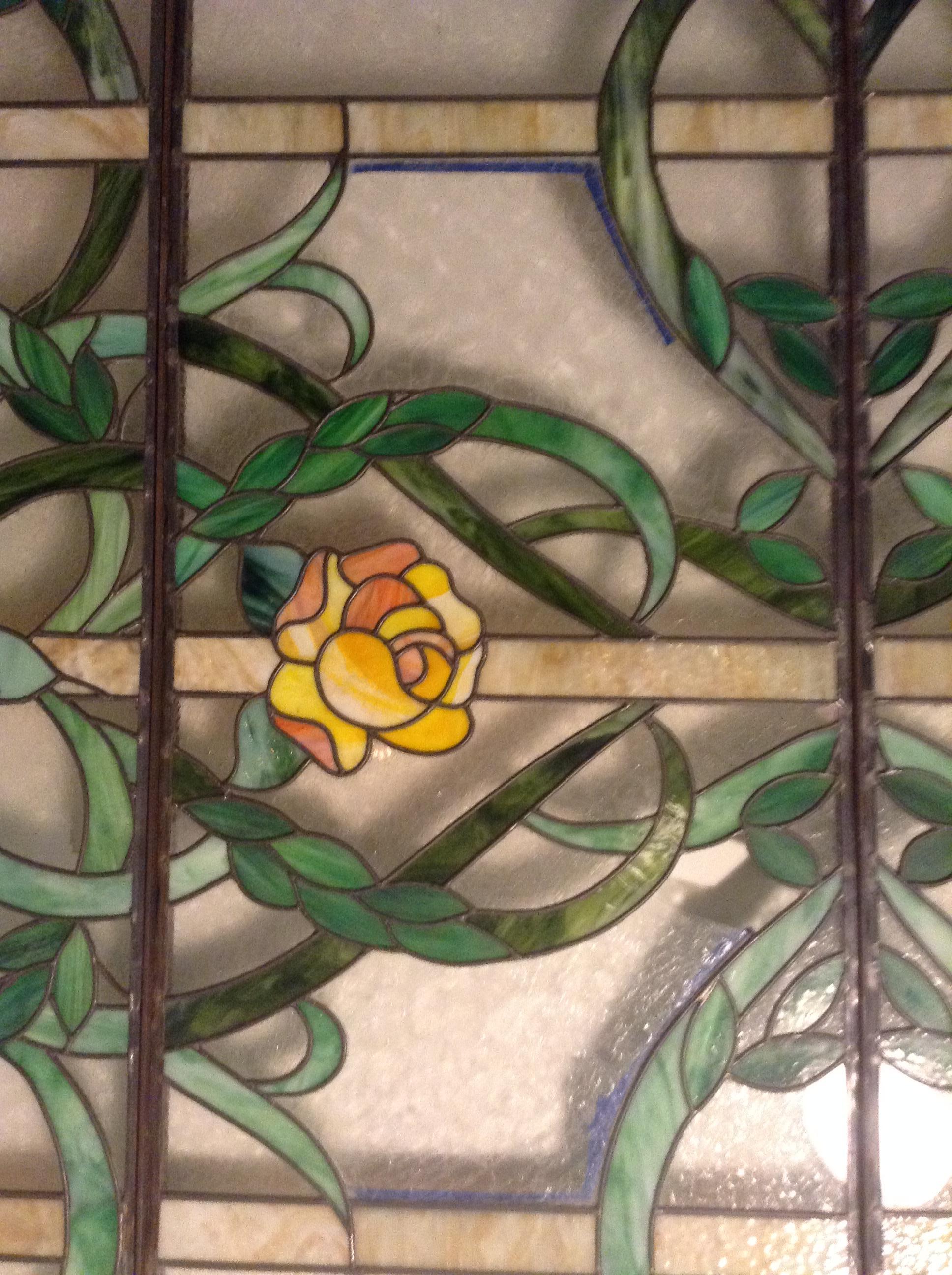 Massive Architectural 1970’s Six Panel Stained Glass Oval Window / Drop Ceiling In Good Condition For Sale In Fort mill, SC