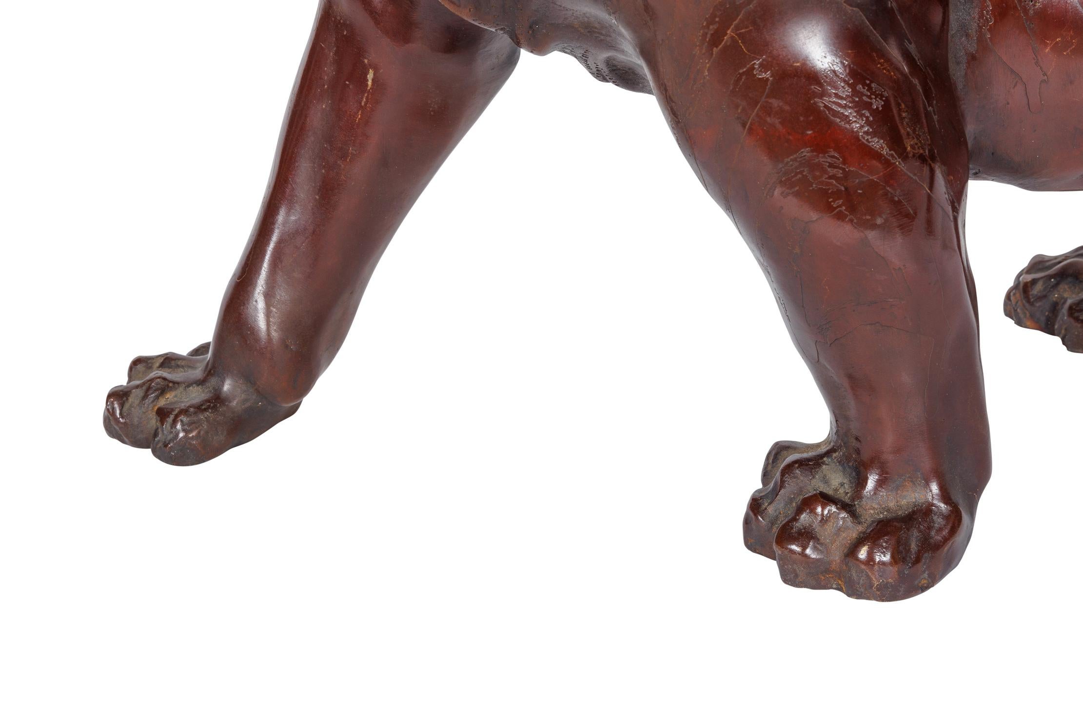 Massive japanische patinierte Bronzeskulptur eines Tigers aus der Meiji-Periode 2