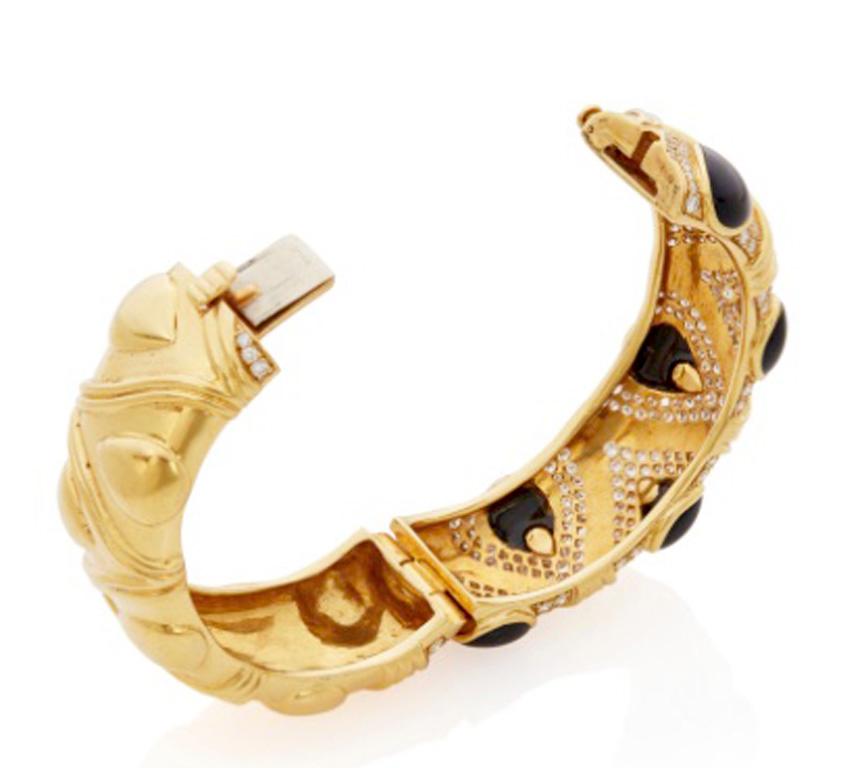 Massive Onyx and Diamond Bracelet in 18k by Gemlok For Sale 4