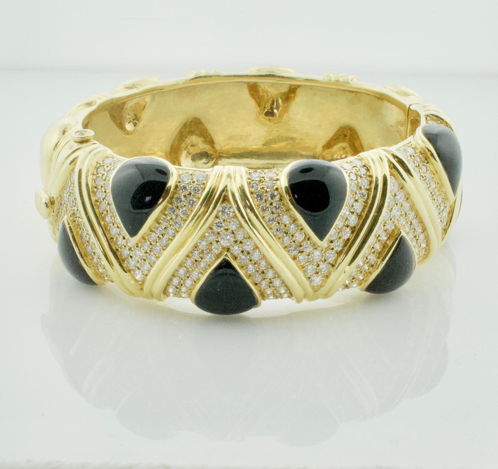 Massiver Onyx- und Diamantarmband aus 18 Karat von Gemlok (Rundschliff) im Angebot