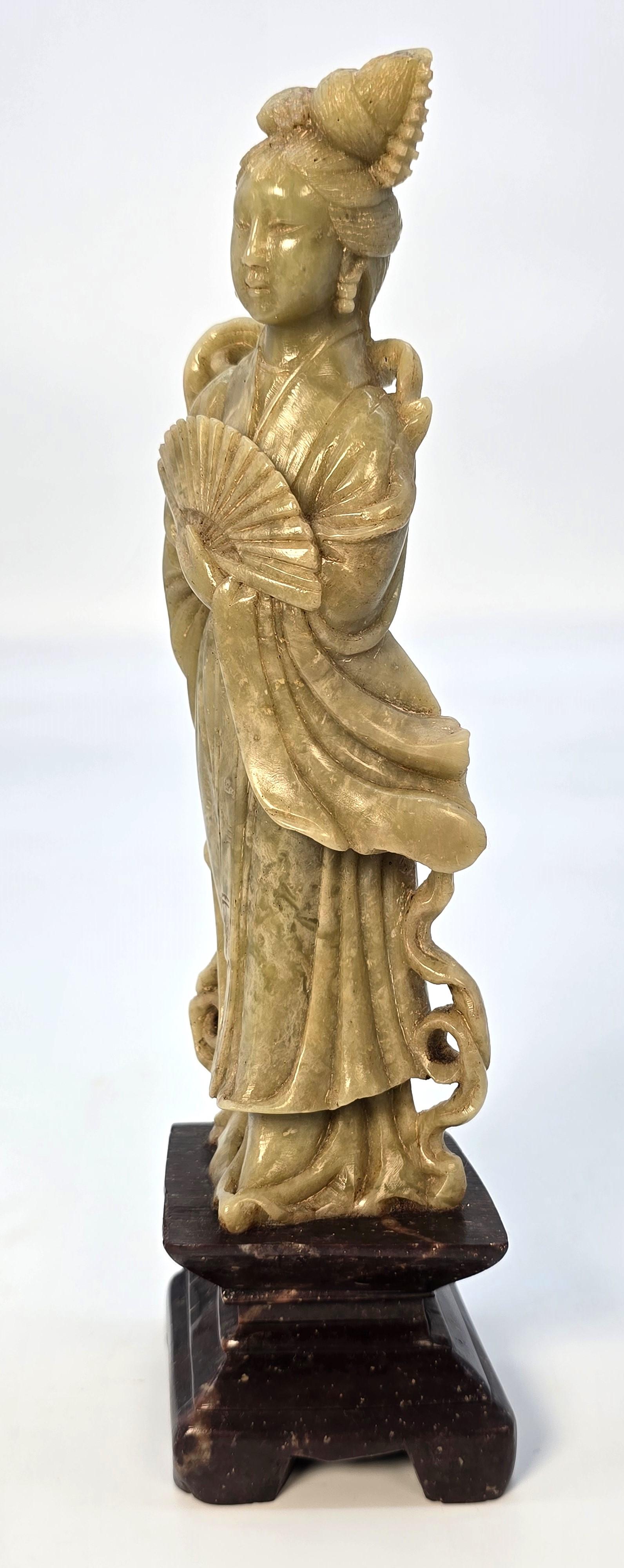 A matched pair of Chinese soapstone hand carved figures circa 1900 For Sale 12