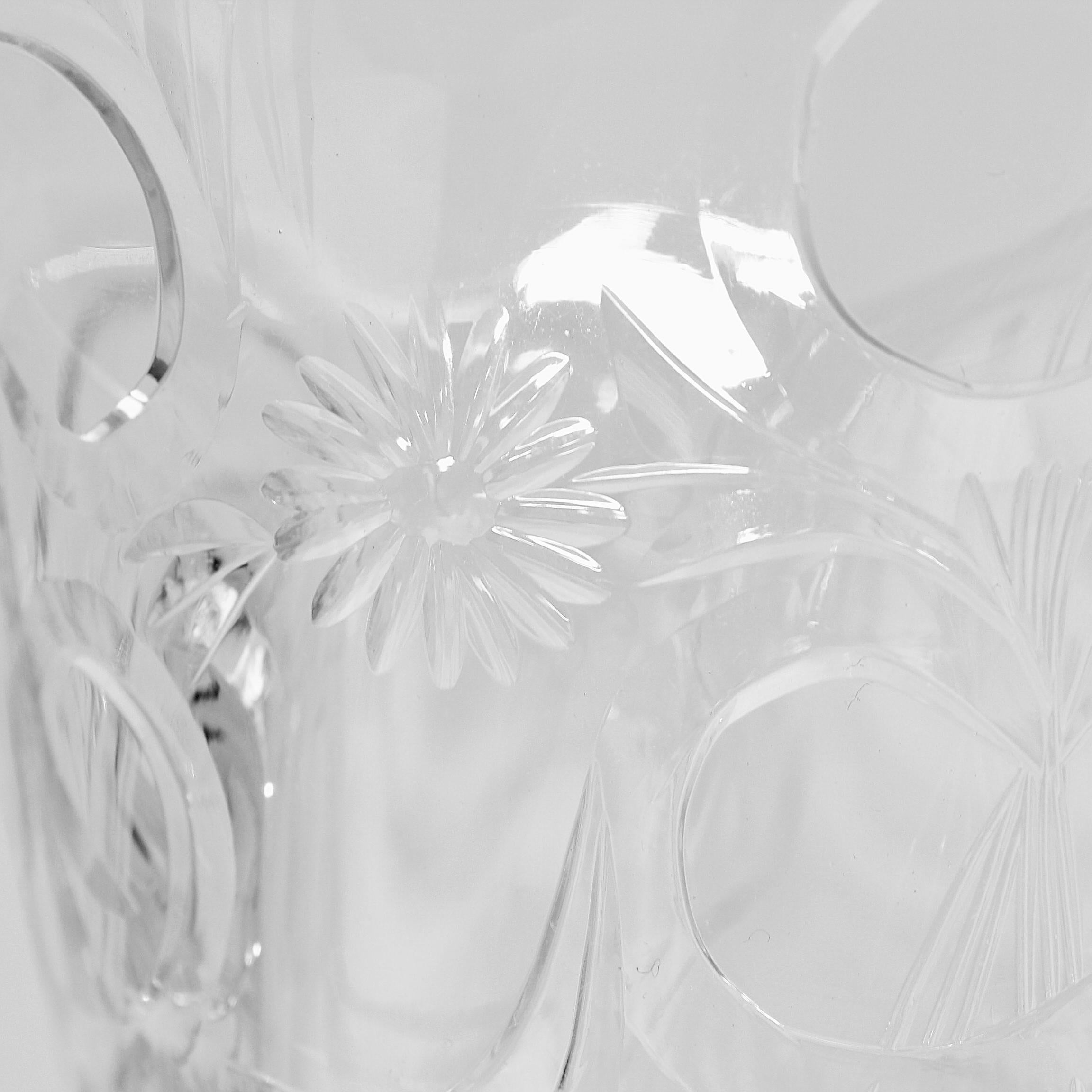 Paire assortie de vases Art Déco à motif Ardsley en verre Pairpoint en vente 2
