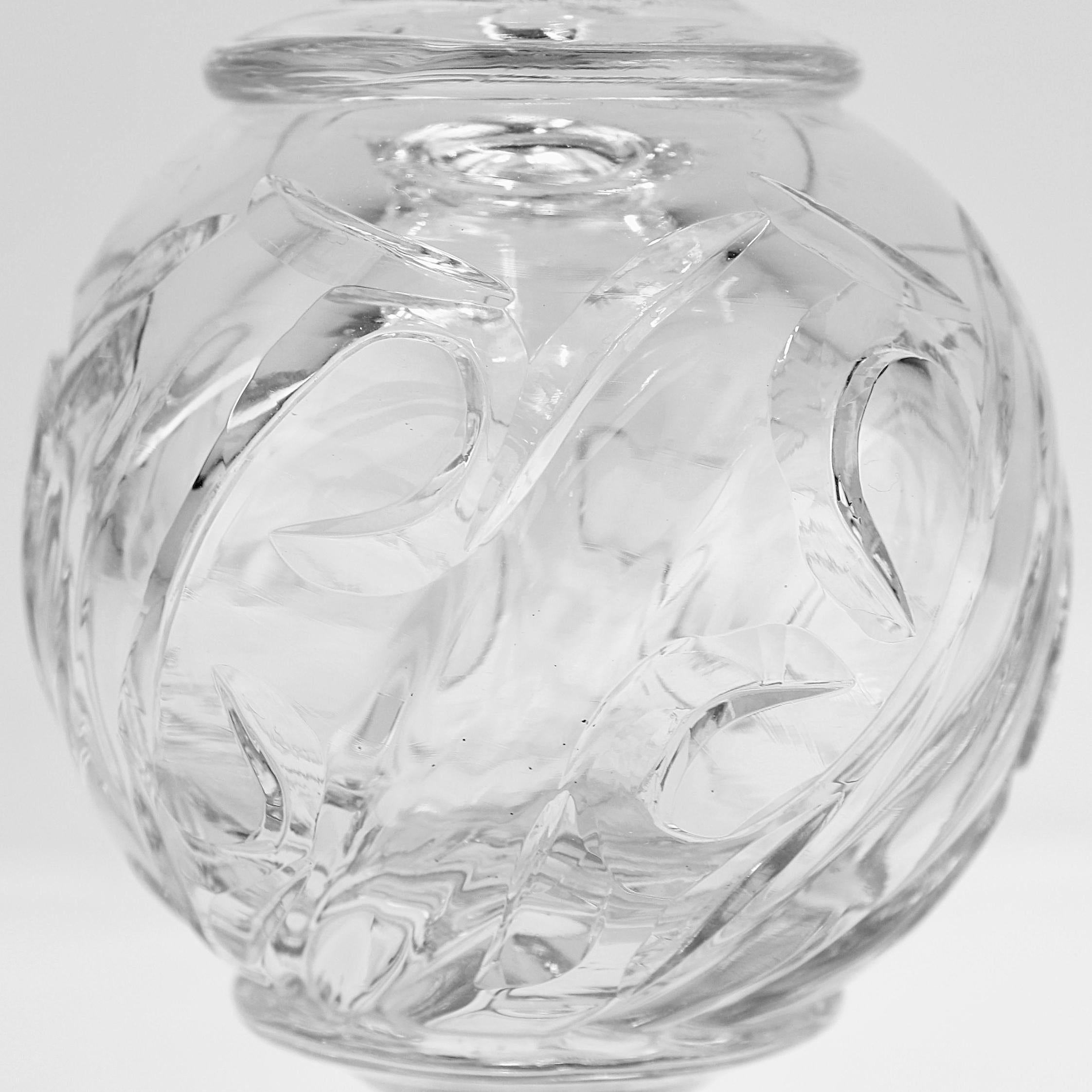 Paire assortie de vases Art Déco à motif Ardsley en verre Pairpoint en vente 4