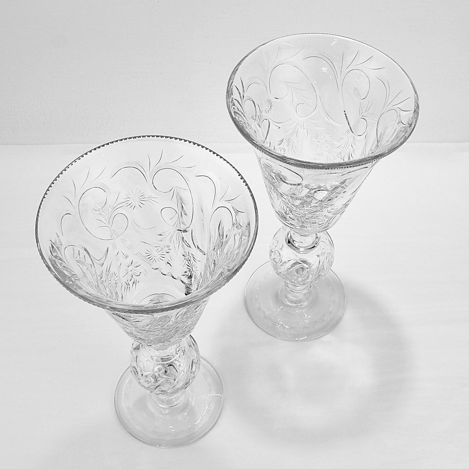 Etched Matched Pair of Pairpoint Glass Art Deco Ardsley Pattern Footed Vases For Sale