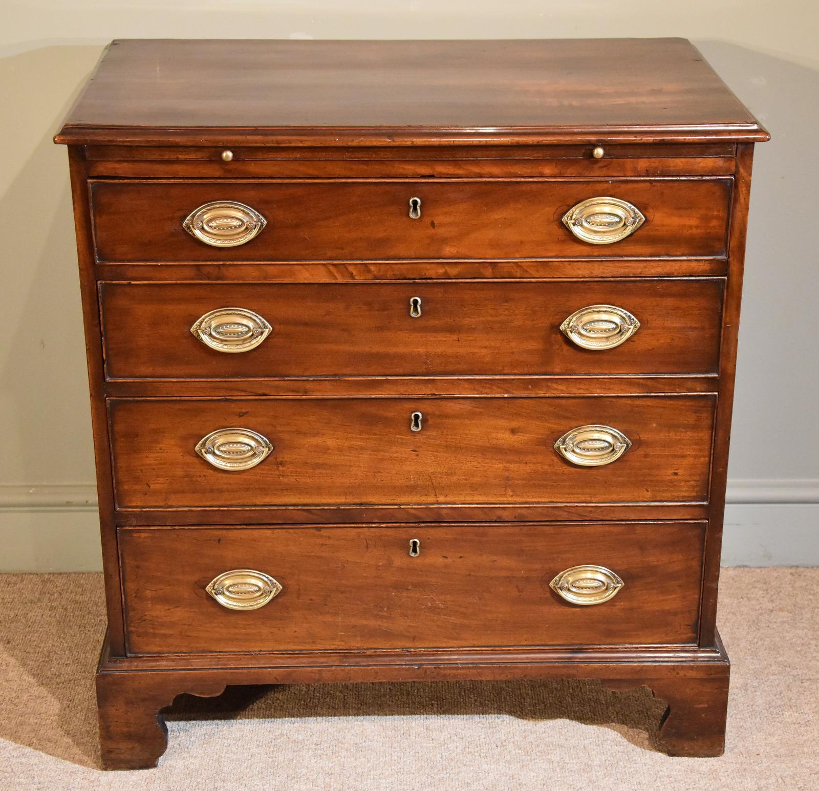 English Matching Pair of George III Mahogany Chest of Drawers