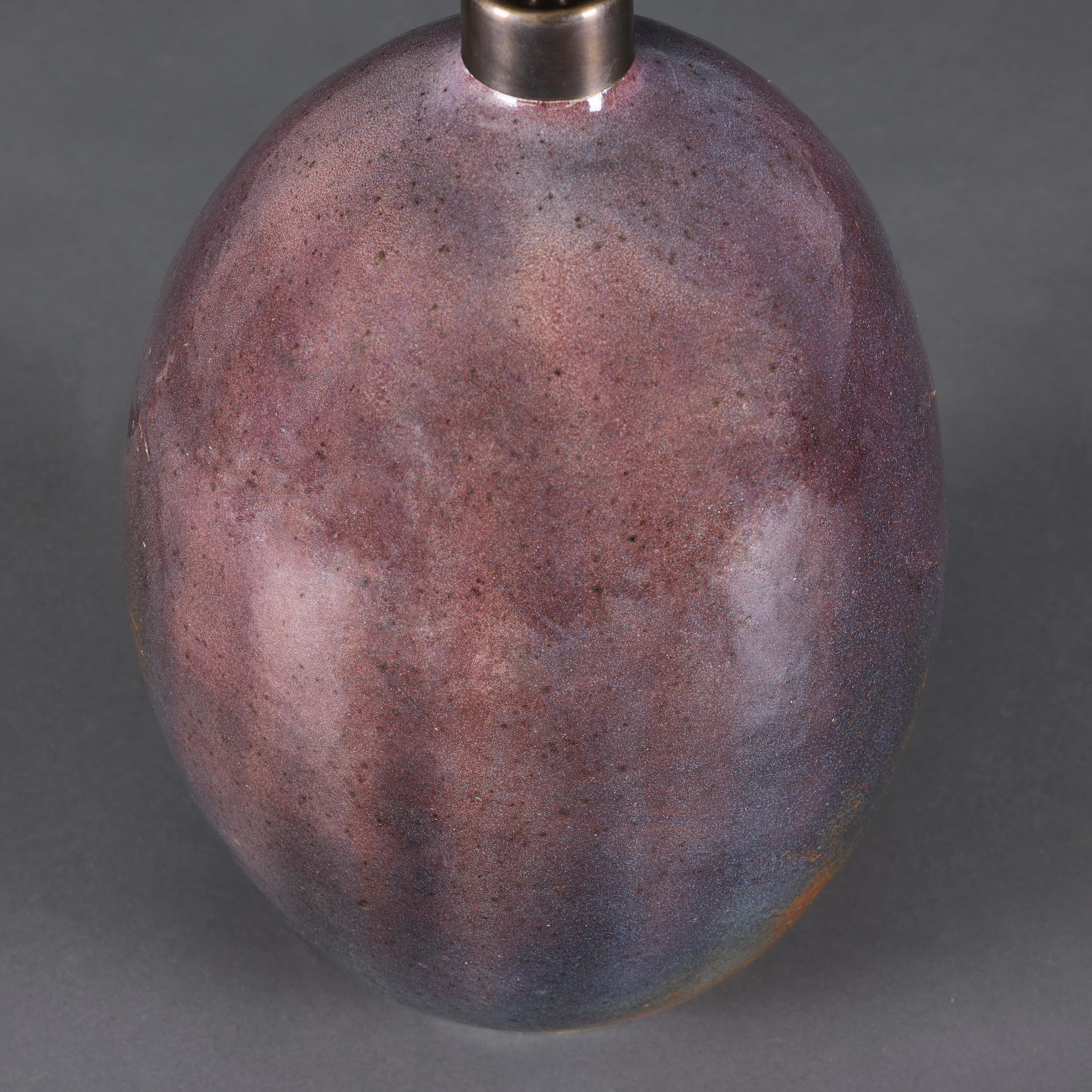 A Mauve Lustre Glaze Art Pottery Table Lamp In Good Condition For Sale In London, GB