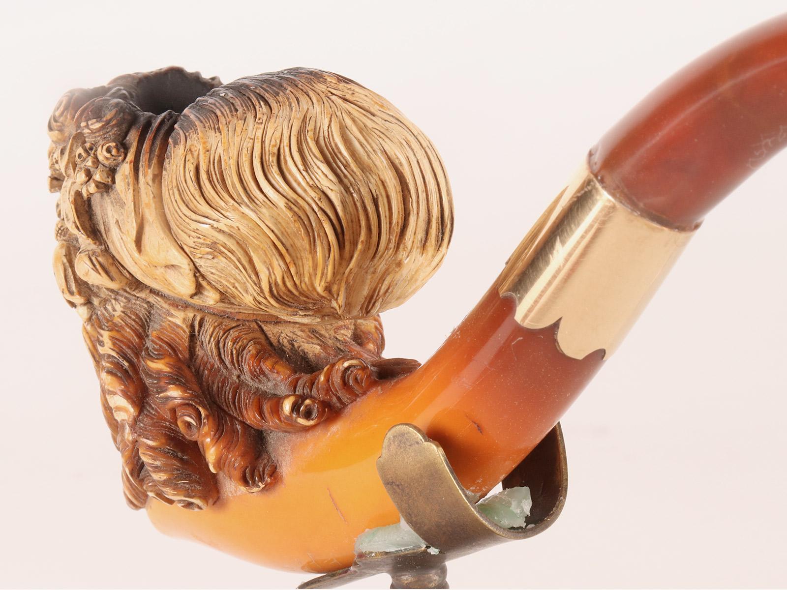 19th Century A meershaum pipe: a woman's head with with flower in hairstyle, Vienna 1890 For Sale