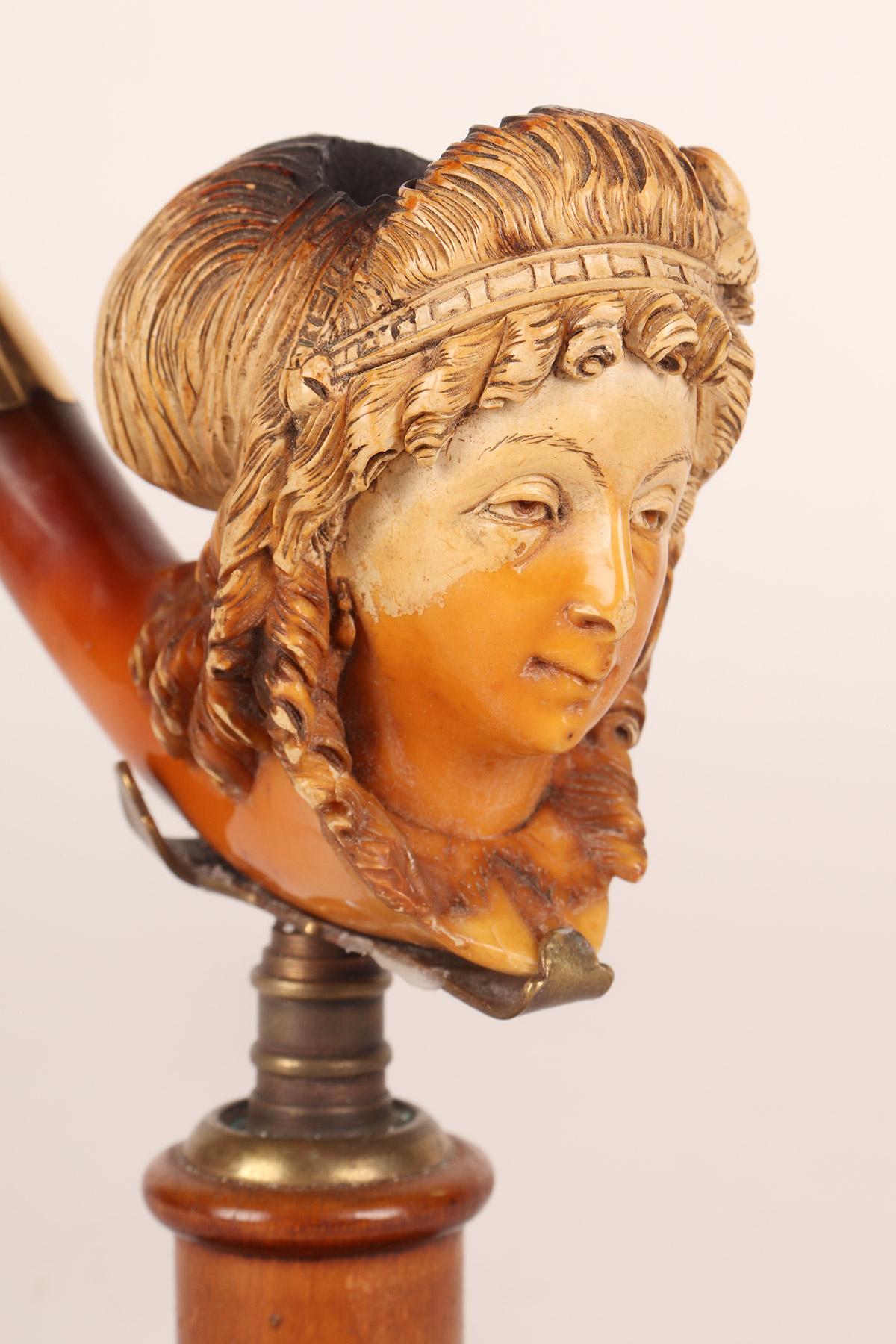 A meershaum pipe: a woman's head with with flower in hairstyle, Vienna 1890 For Sale 2