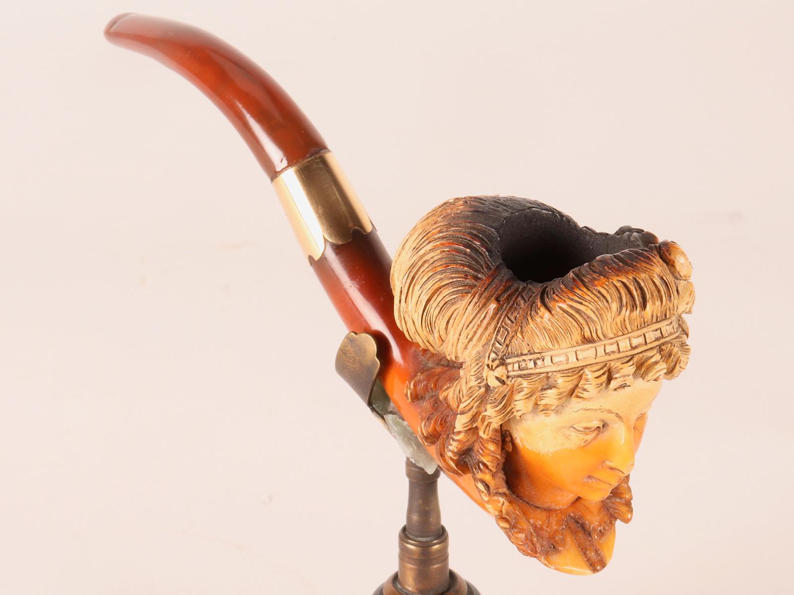 A meershaum pipe: a woman's head with with flower in hairstyle, Vienna 1890 For Sale 3