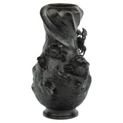 Antique A Meiji bronze vase by Nobuhira
