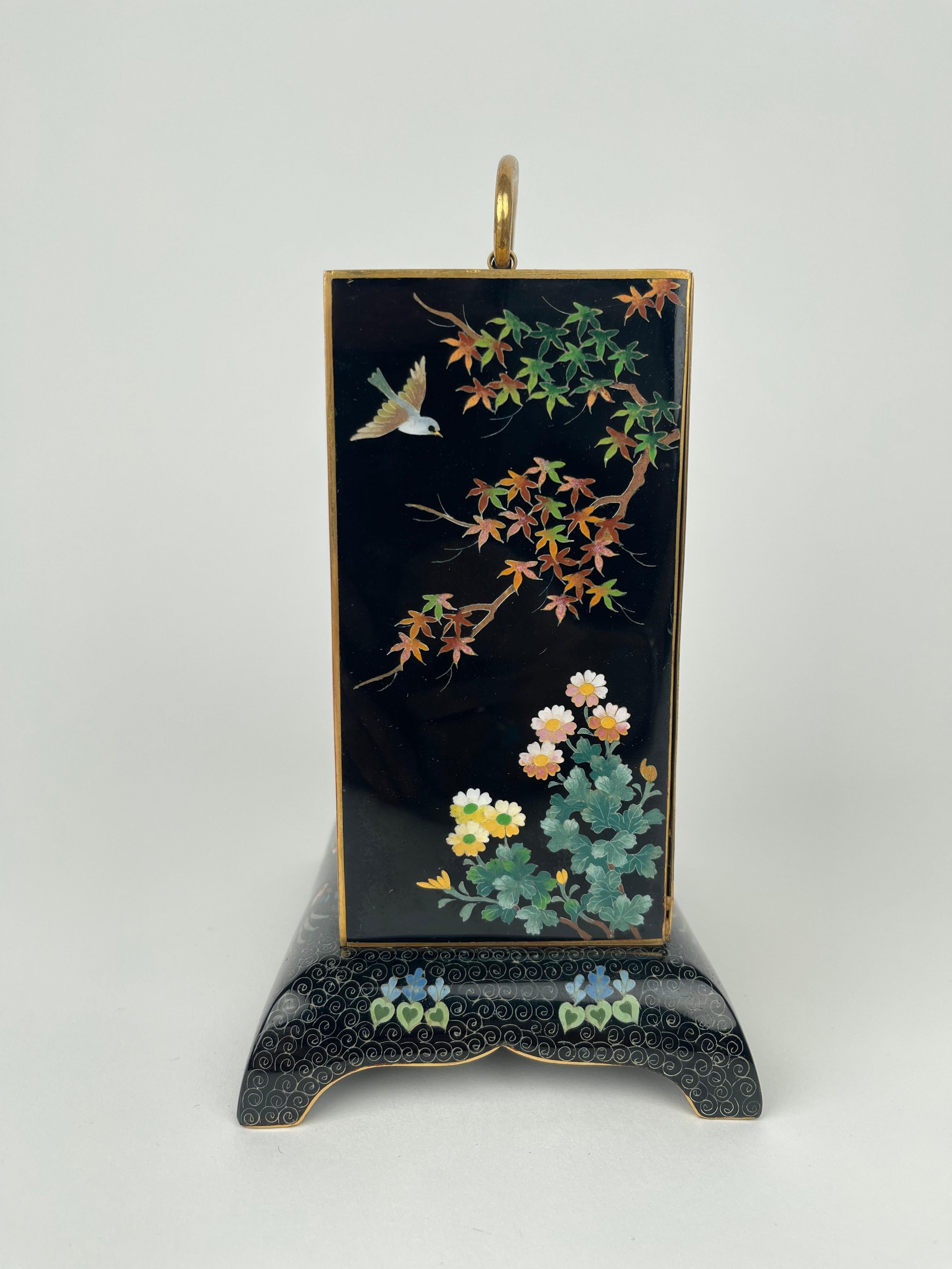 Meiji Gilt Bronze & Cloisonné Enamel Musical Jewelry Box, Japan, circa 1900 In Excellent Condition In Pasadena, CA