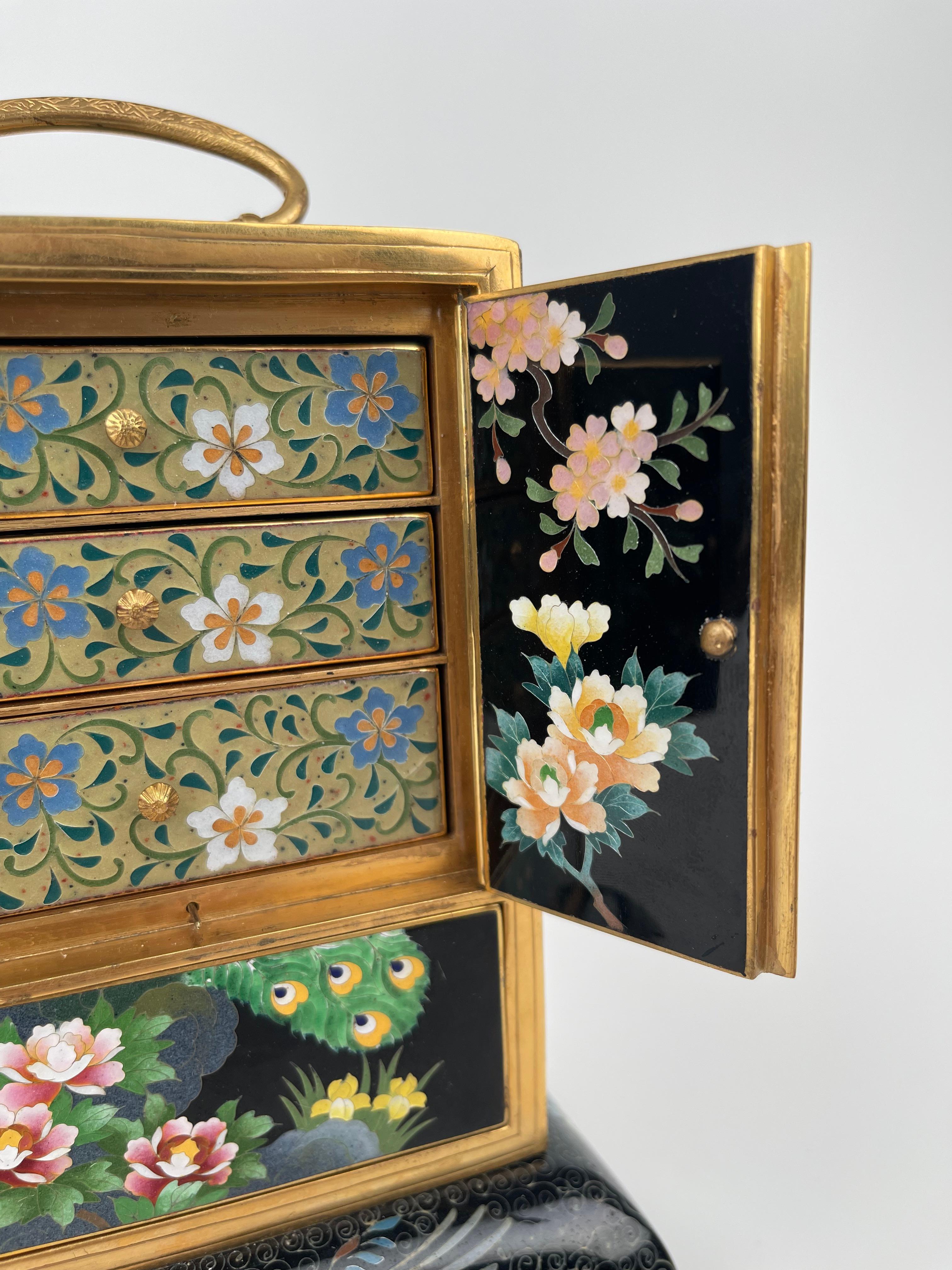 Meiji Gilt Bronze & Cloisonné Enamel Musical Jewelry Box, Japan, circa 1900 1