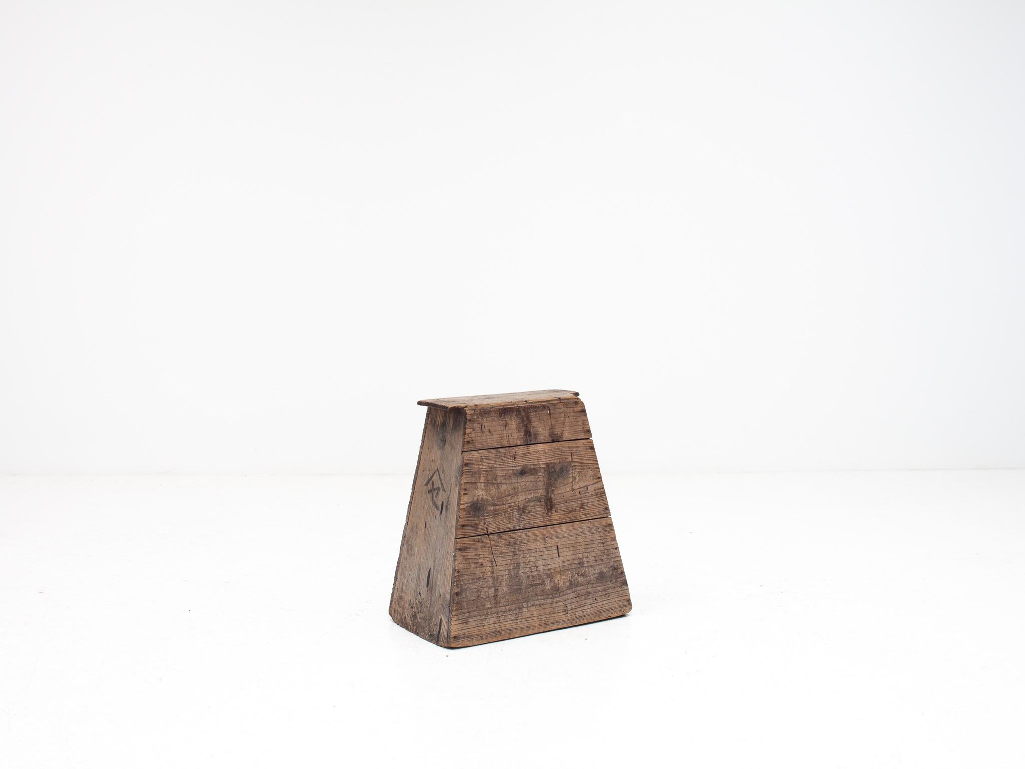 A most probably Meiji/Taisho period street vendor stool, constructed of 
cedar timbers.  Originating from Japan and dating from the early 1900s with handpainted Japanese text characters.

Befitting of interiors that blend pieces of different styles