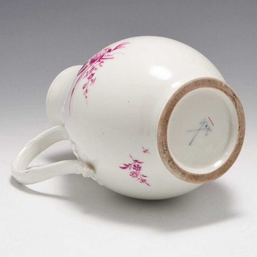 „Hausmaler“ Tee- und Kaffeeservice aus Porzellan aus der Meissener Dot Periode, 1763-74 im Angebot 1